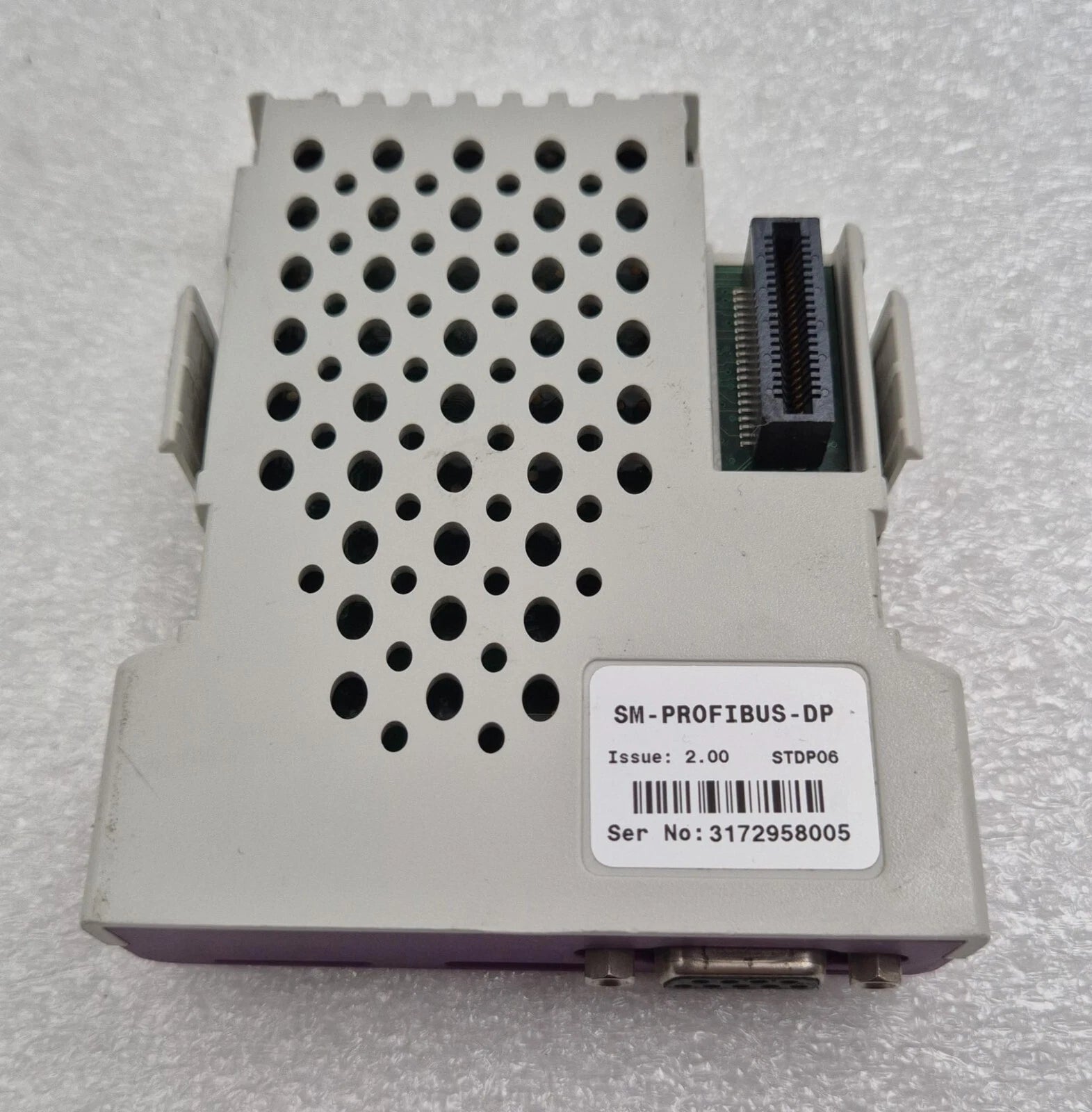 SM-PROFIBUS-DP rear housing ventilation view