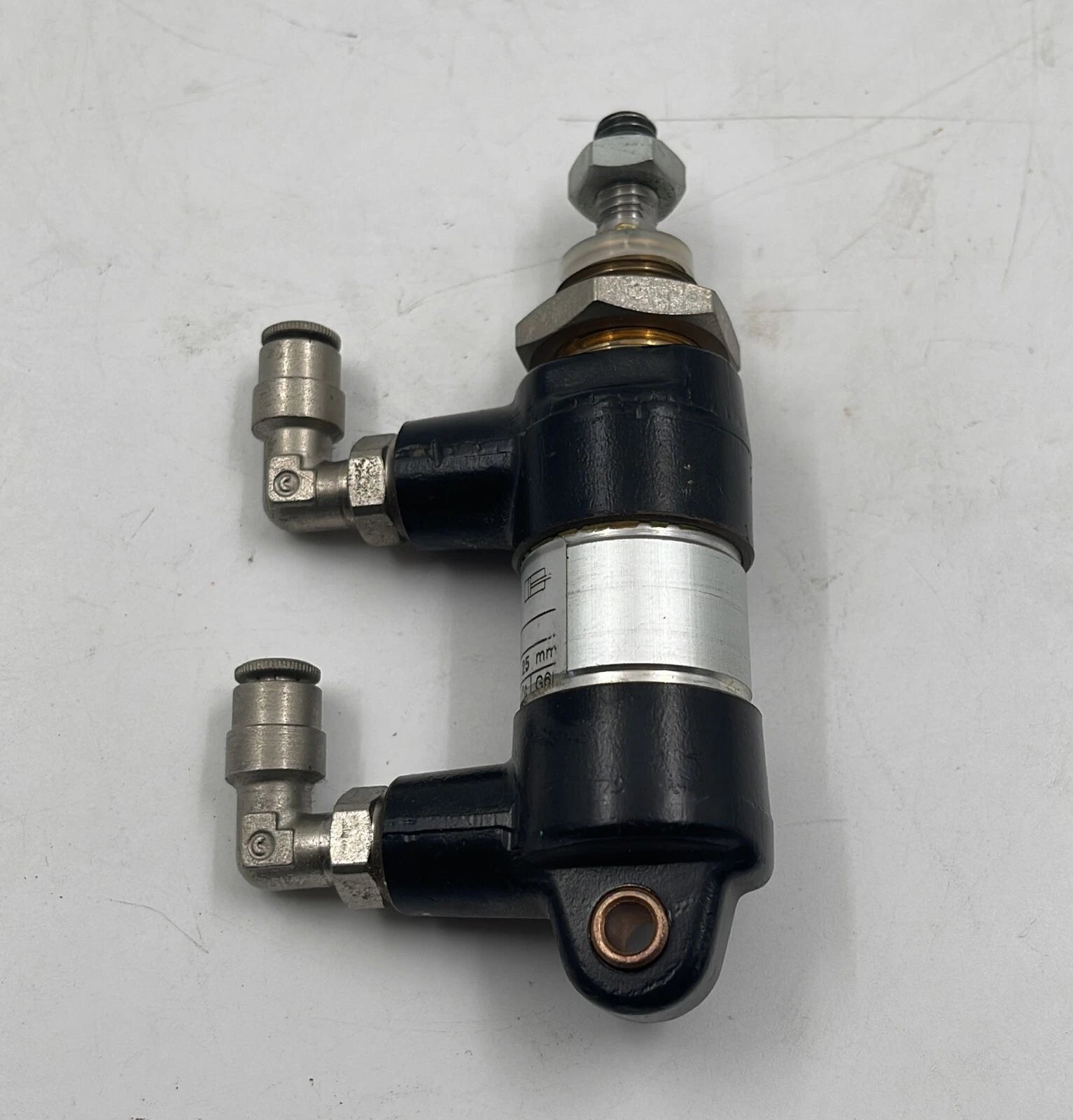 Norgren M/6020/25 Double-acting cylinder ø20mm