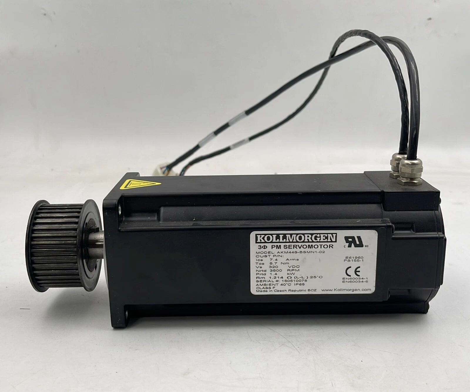 Kollmorgen AKM44S-BSMN1-02 permanent magnet AC servo motor industrial motion control