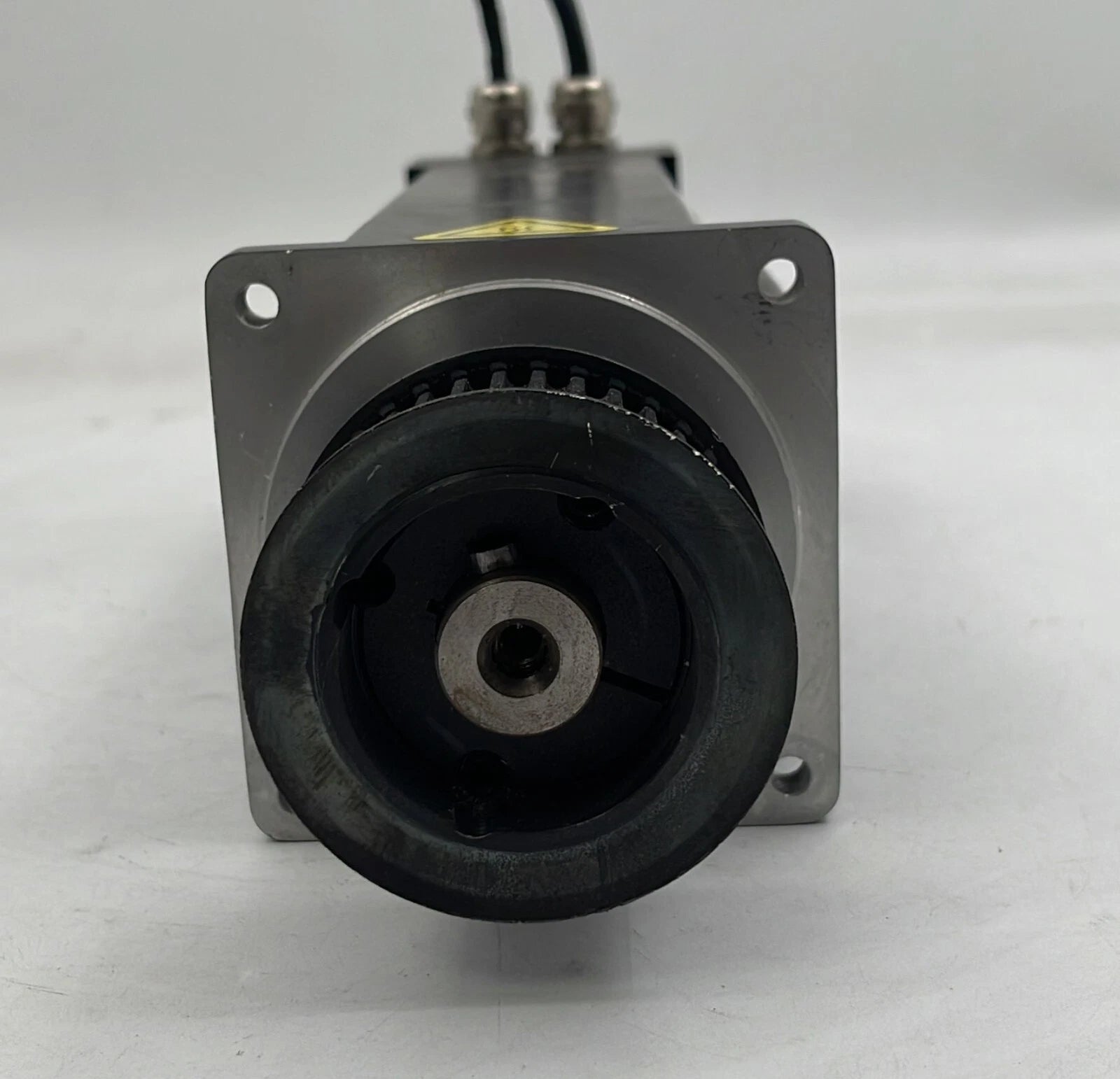 Kollmorgen AKM44S-BSMN1-02 permanent magnet AC servo motor industrial motion control