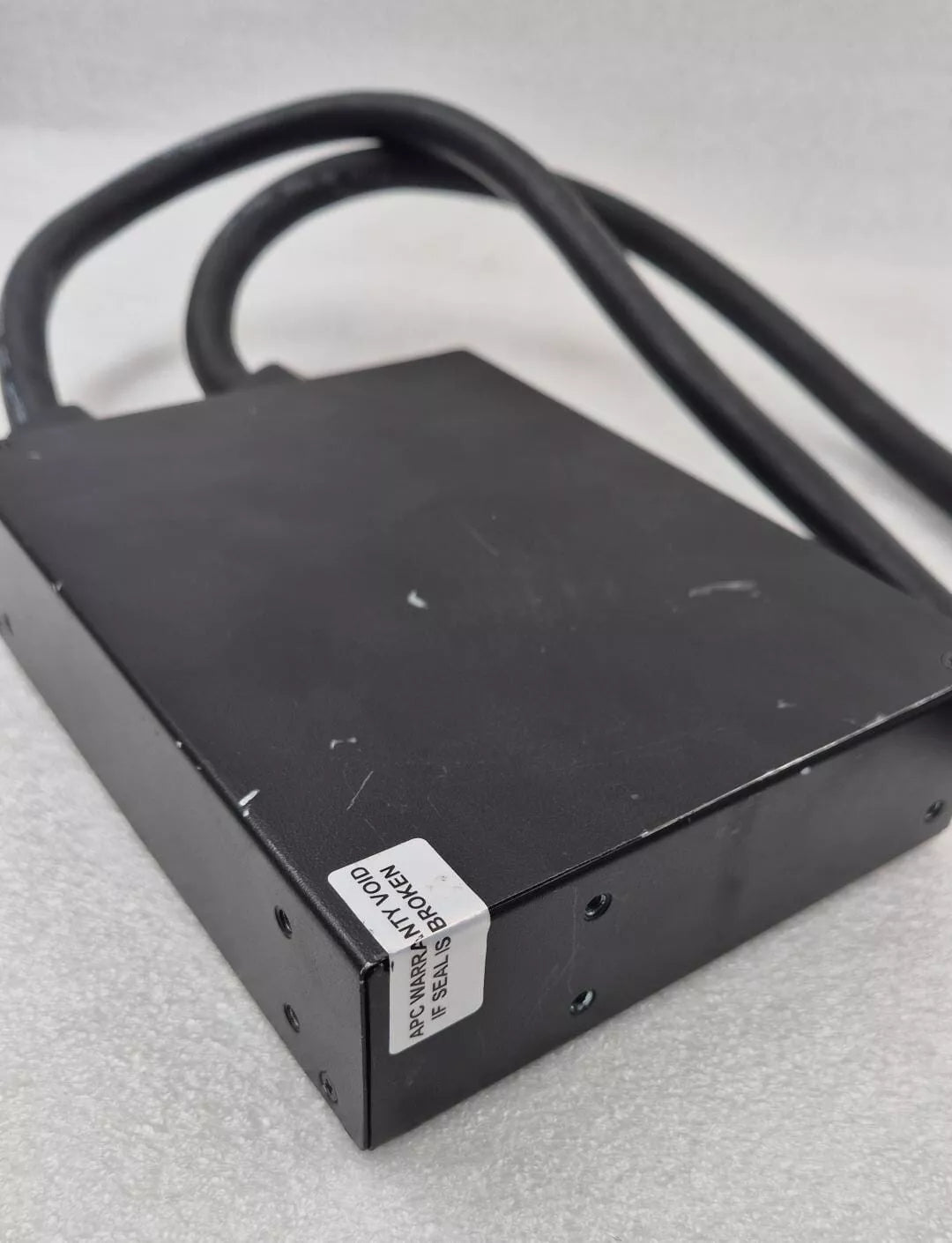 APC AP 7155 In-Line Current Meter 32A 230V IEC309 input and output