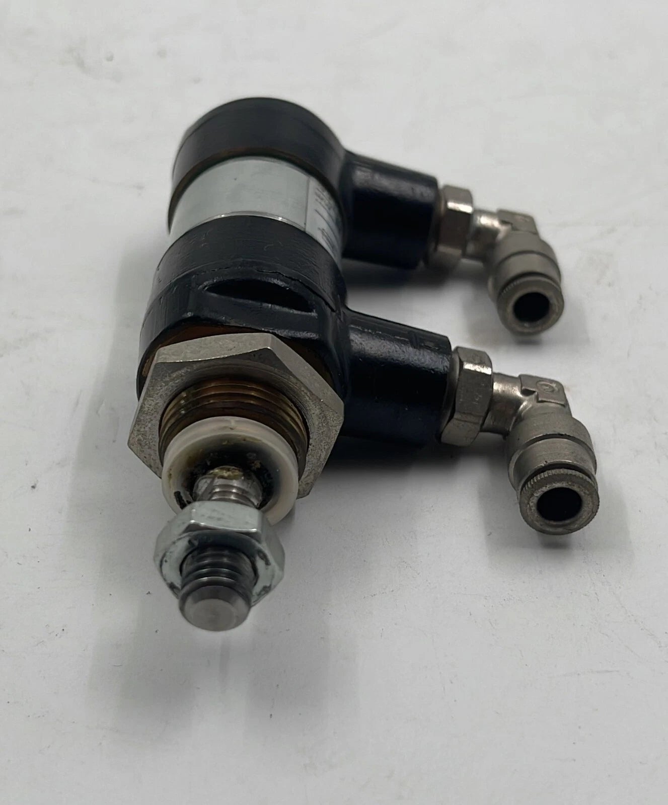 Norgren M/6020/25 Double-acting cylinder ø20mm