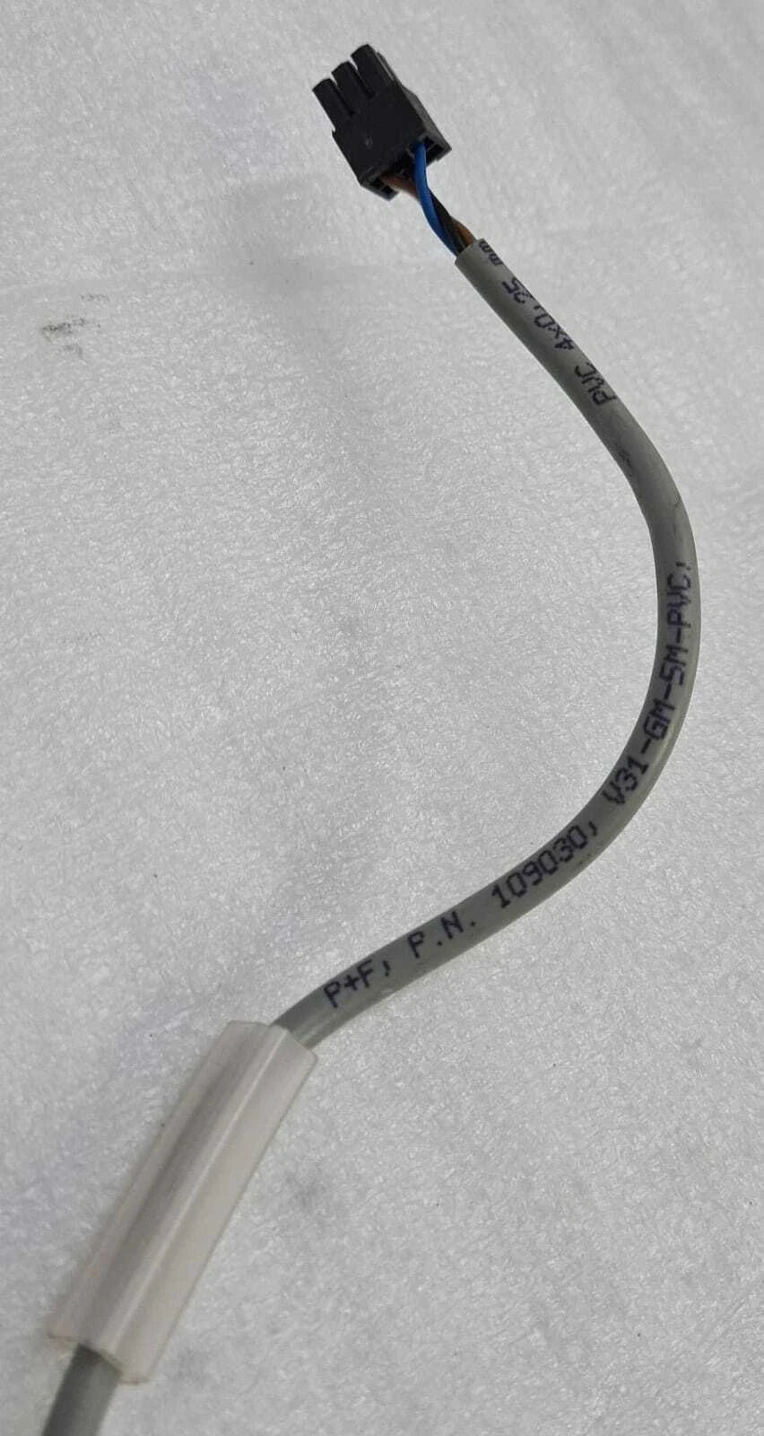 PEPPERL+FUCHS 204901 Sensor ML4.2-8-H-20-RT/40b/95/110/130 10~30 V DC VISOLUX