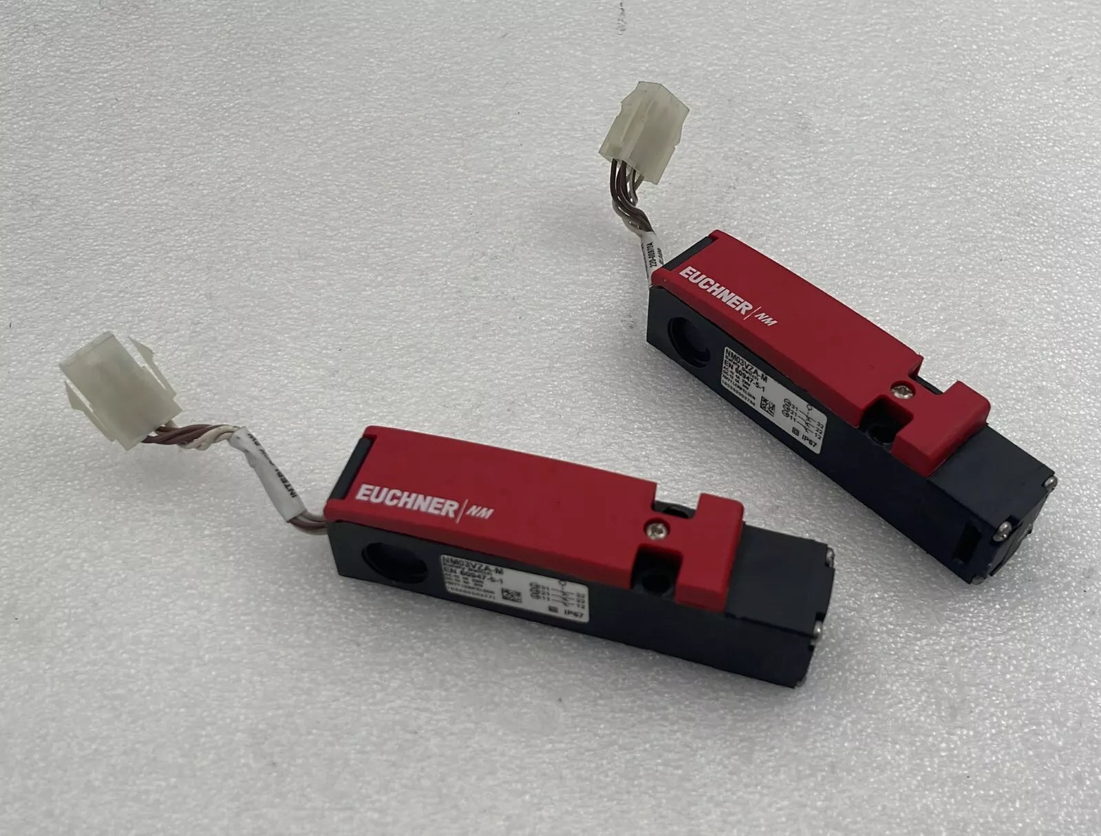 [LOT 2 PCS] Euchner NM03VZA-M Safety Switch 60947-5-1