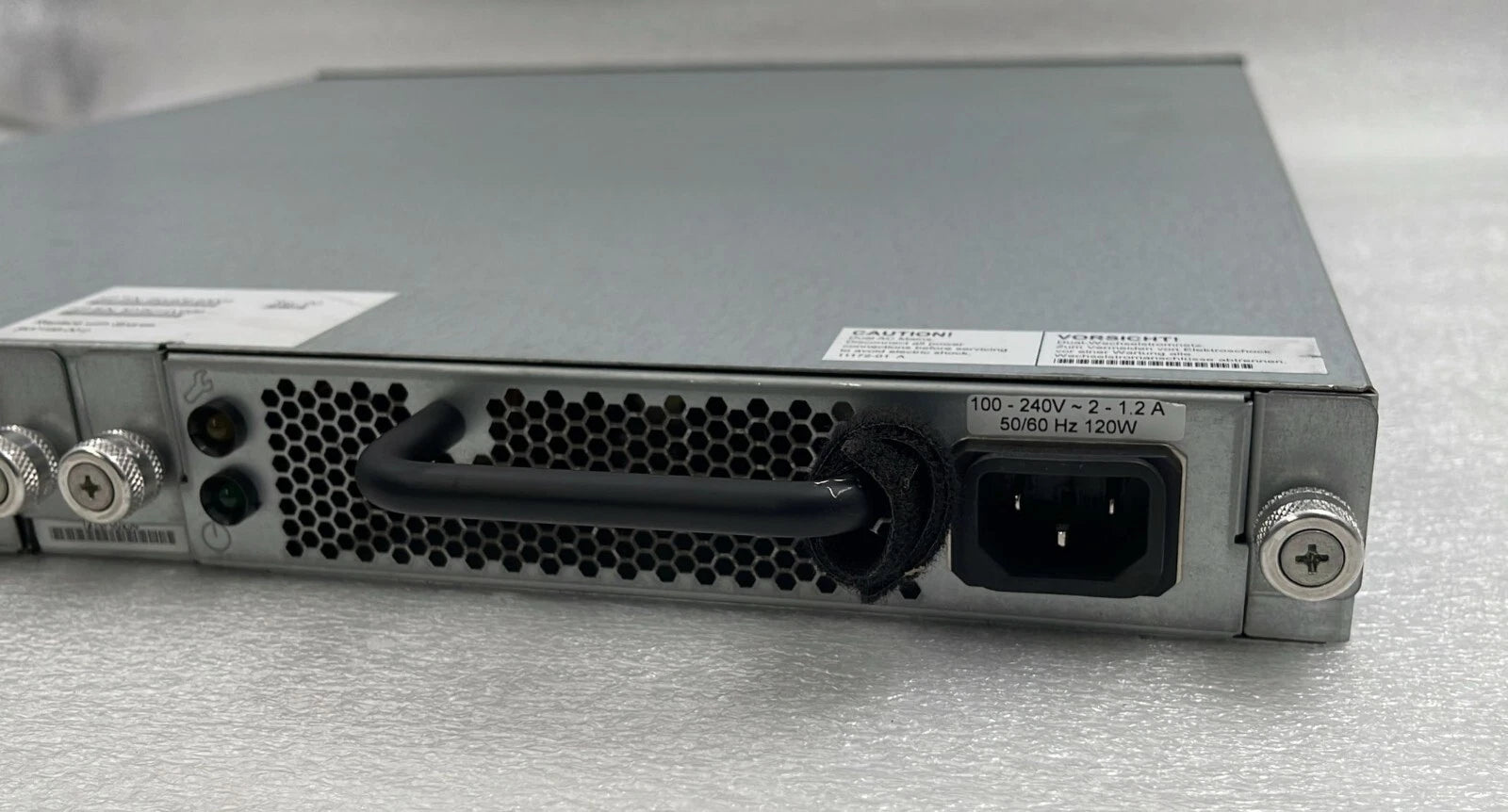 HP StorageWorks VLS9000 8GB FC Switch BW409-63001 20-Port HSTNM-N031