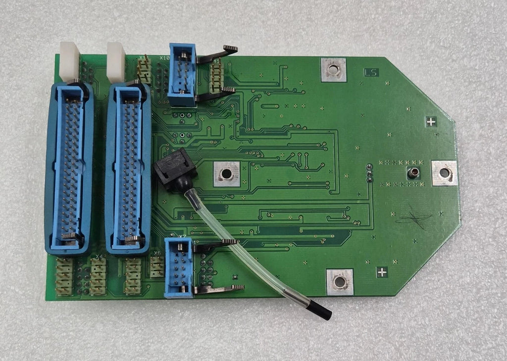 SIEMENS 00330648-08 INTERMEDIATE DISTRIBUTOR SP6/12 DIGITAL BOARD 00330648-05