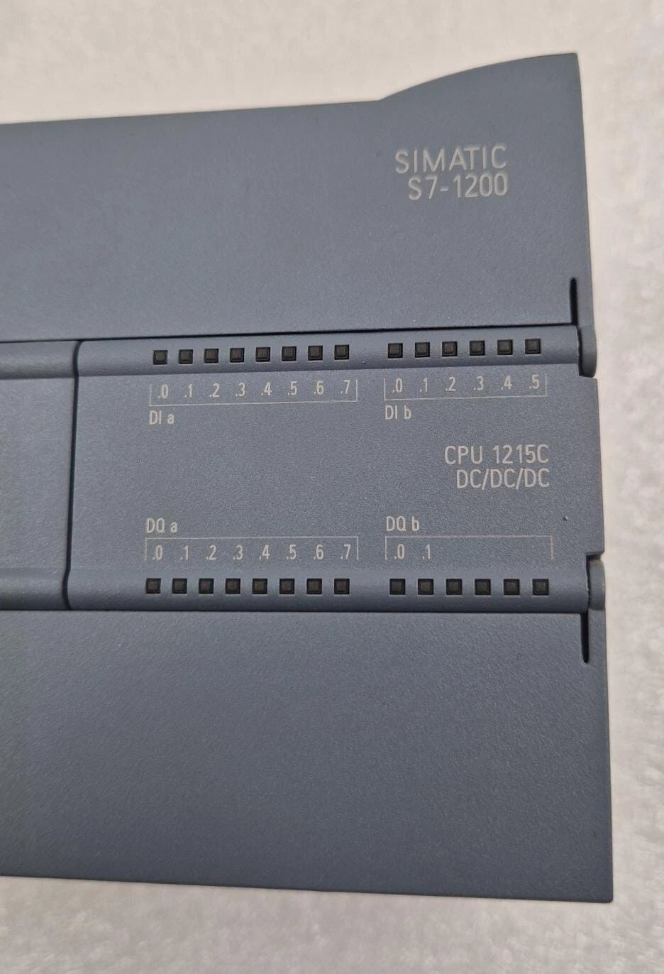 Siemens SIMATIC S7-1200 CPU 1215C 6ES7215-1AG40-0XB0 PLC