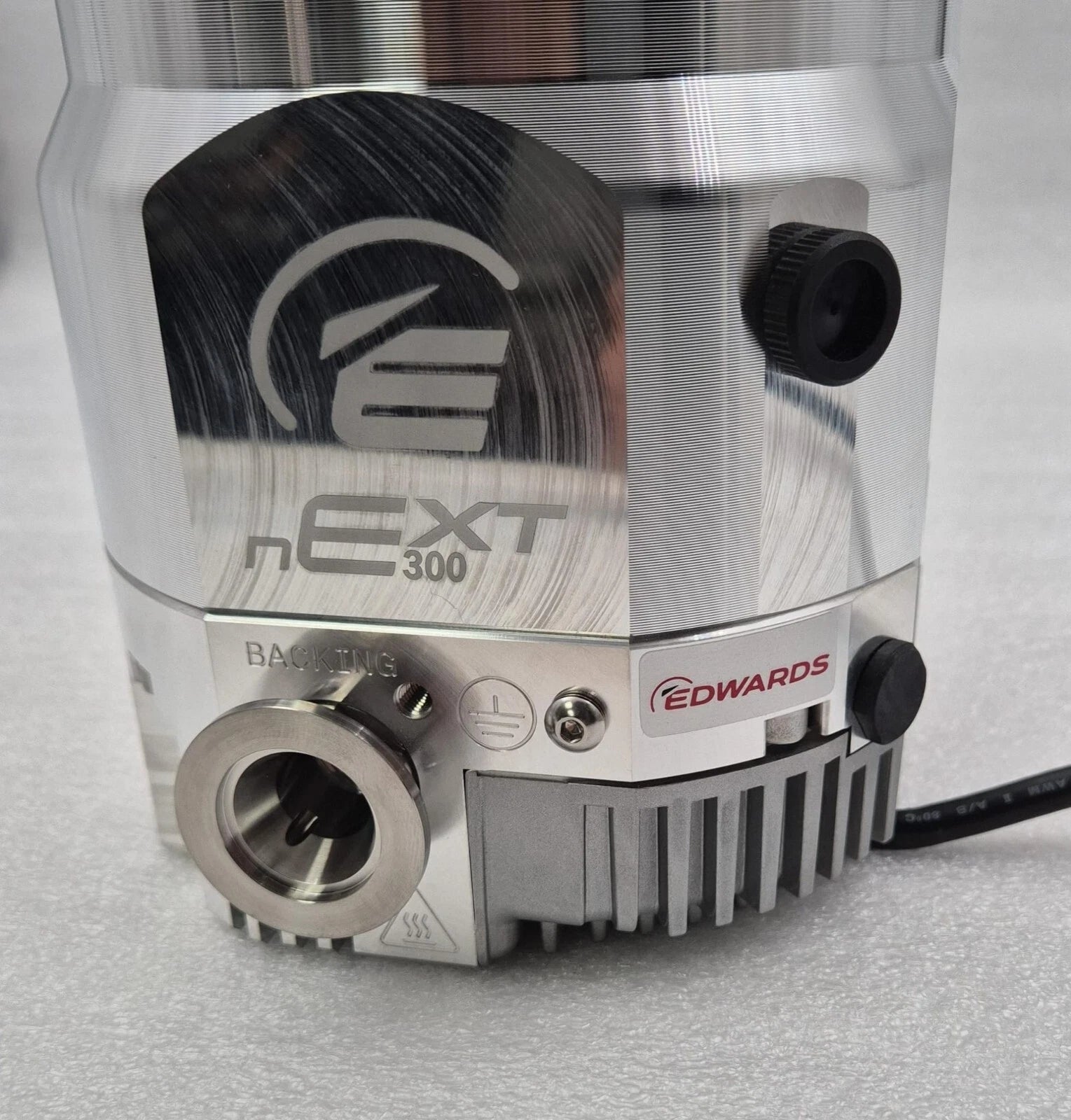 EDWARDS nEXT300 nEXT300D ISO100 160 Turbo Pump TURBOMOLECULAR 24-48V 200W