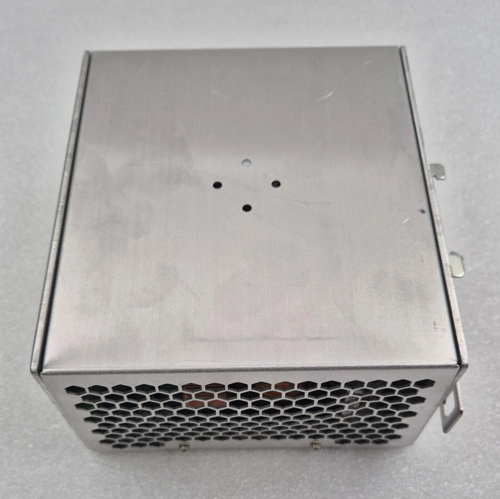Cabur XCSW481D metal housing top view