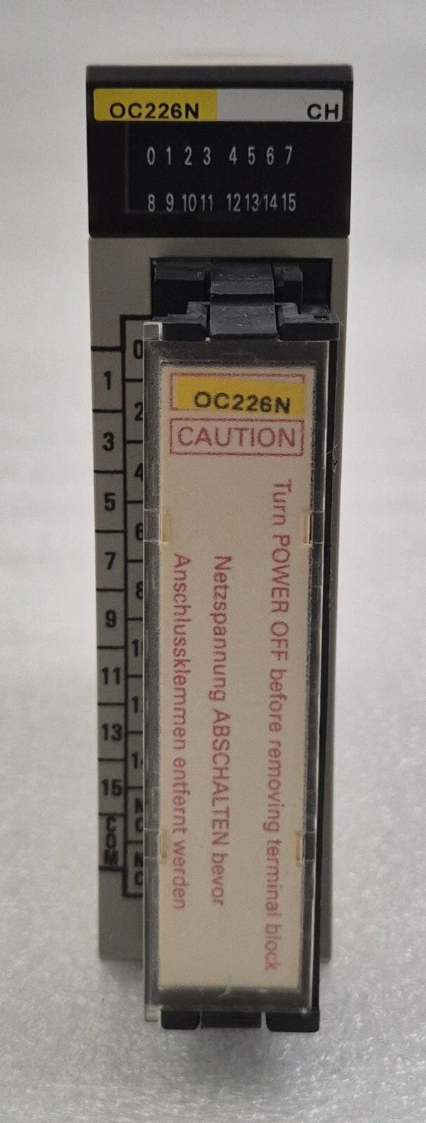 OMRON C200H-OC226N Output Unit