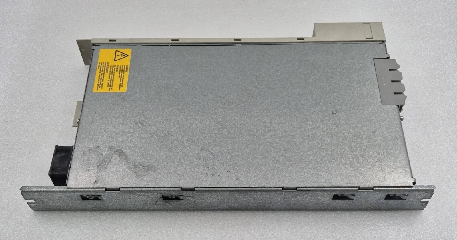 SIEMENS MASTERDRIVES MC DC/AC DRIVE 6SE7012-0TP50-Z Z=G21+C23+F01 Freq. Inverter