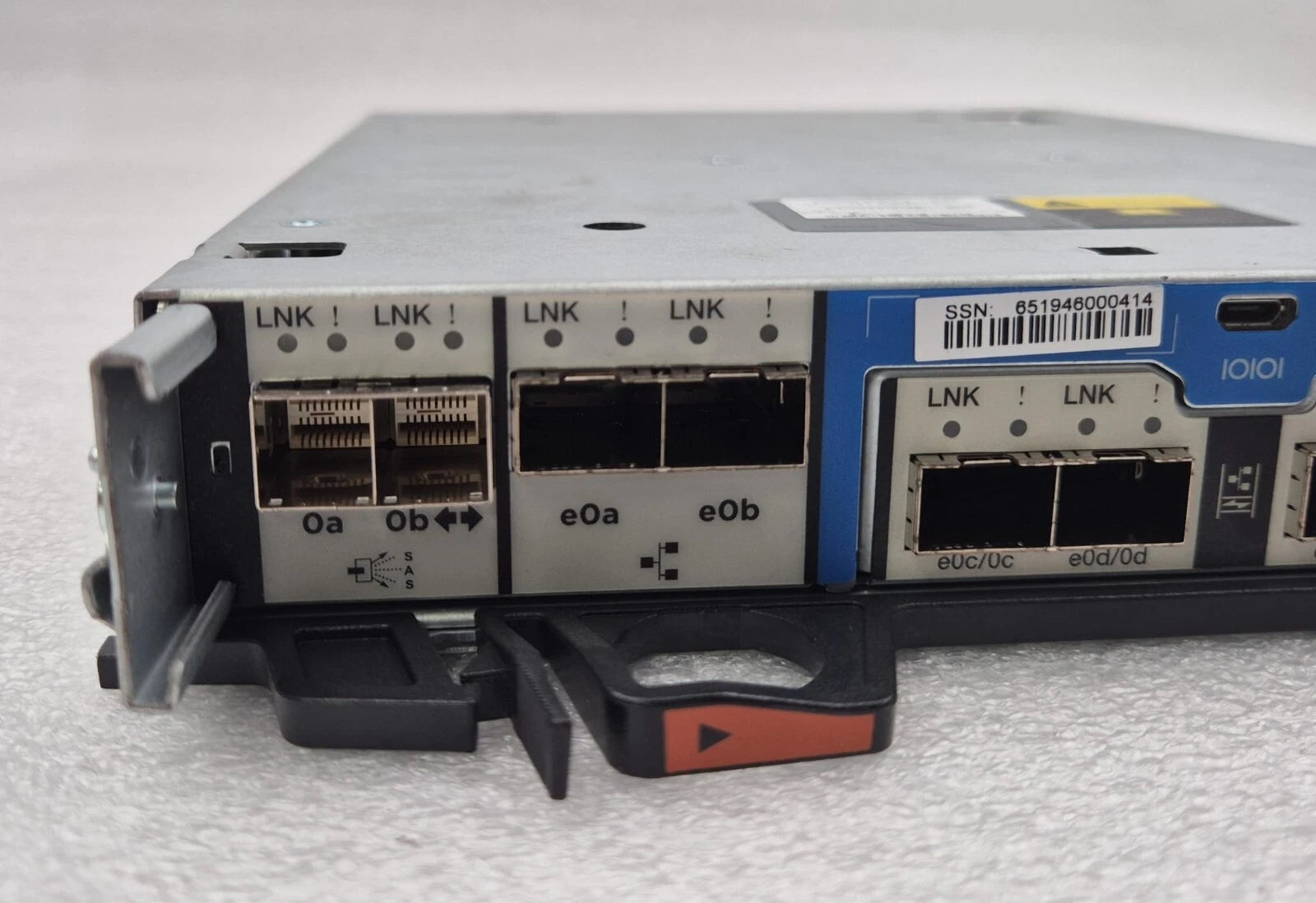 NetApp 111-03964+E0 SAS WWN X128 Storage Controller