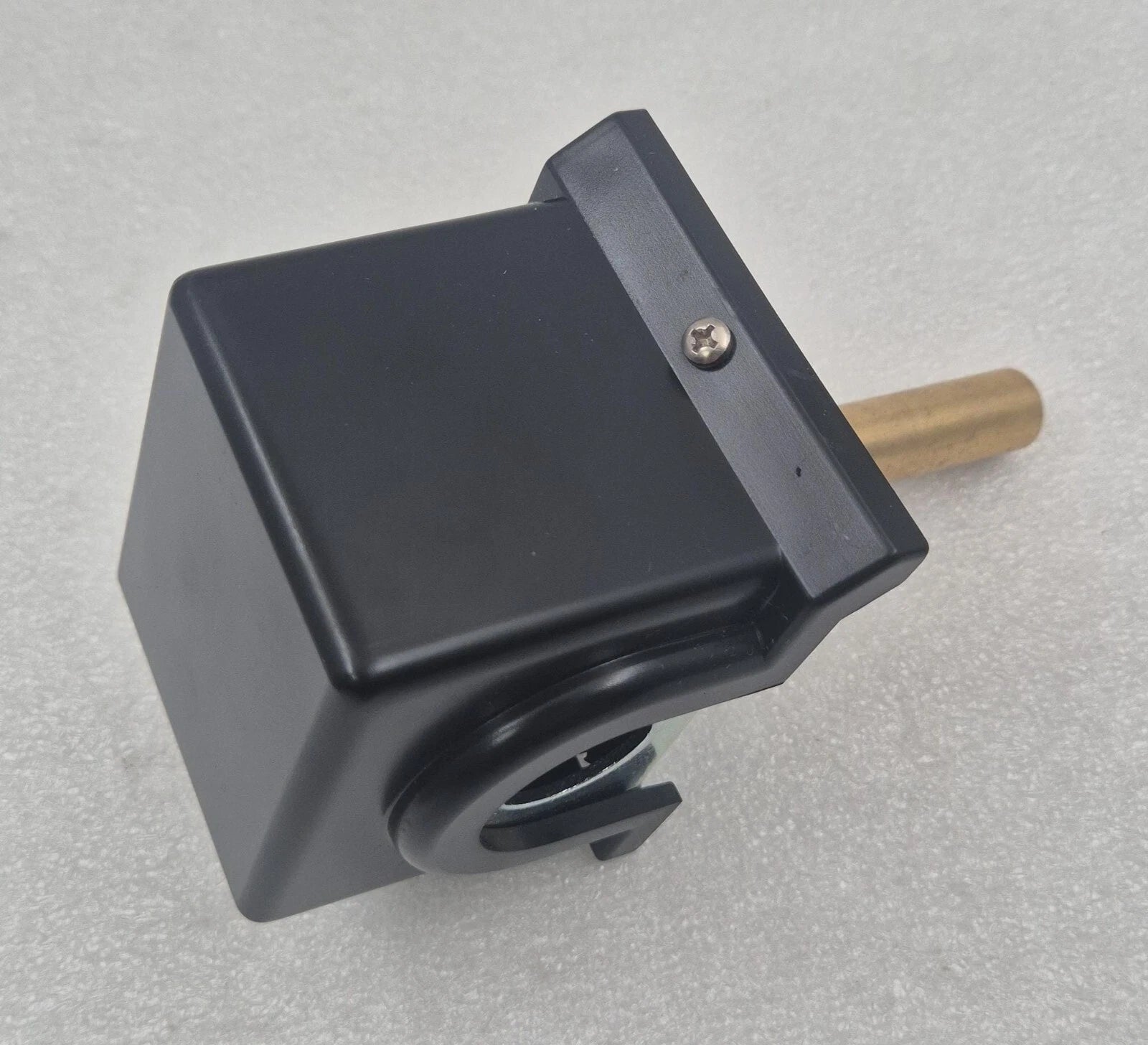 UNITED ELECTRIC CONTROLS C54-103 9135 TEMPERATURE CONTROLLING SWITCHES 54 SERIES