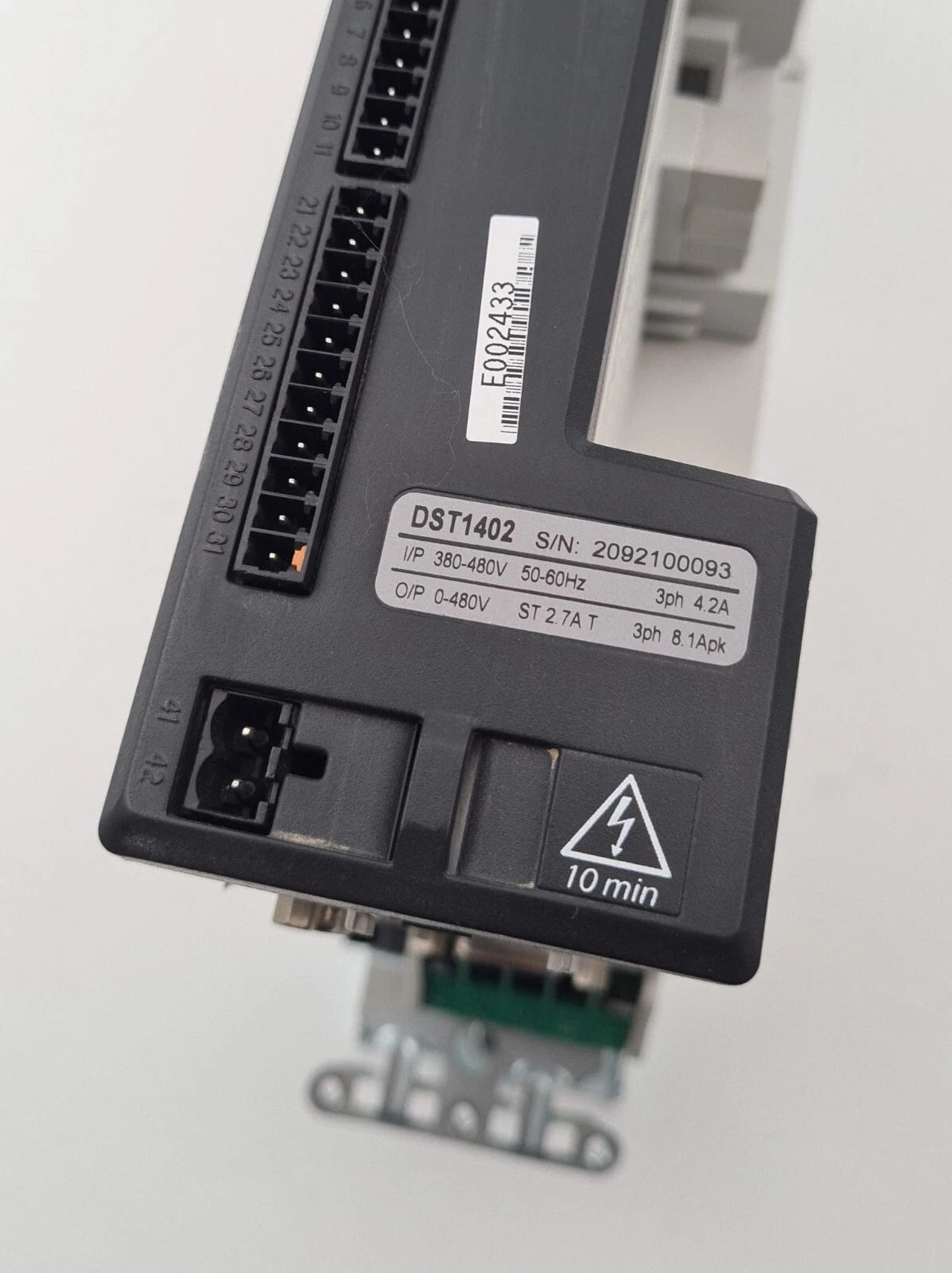 NIDEC Control Techniques Emerson Digitax ST DST1402 3098-0015 8.1Apk 250ms AS IS