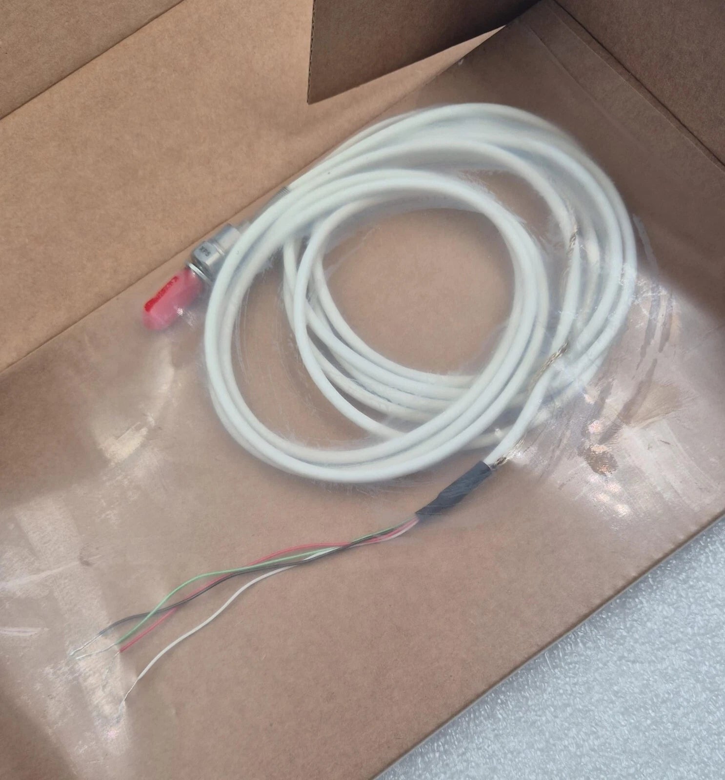 **NEW** MEAS PRESSURE SENSOR XP5-M-A1-5BG 5-Bar