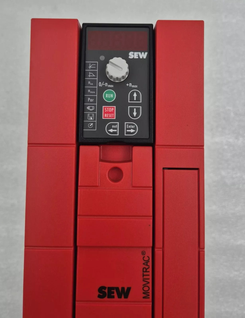 SEW MOVITRAC B MC07B0055-5A3-4-00 INVERTER DRIVE 08285241 CONTROL UNIT 18206786