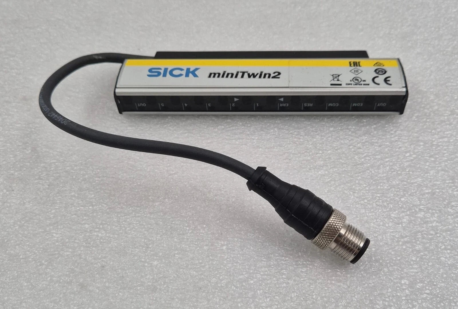 SICK miniTwin2 C2MT-01214BBC03BB0 1207923 Safety Light Curtain W/ Plug