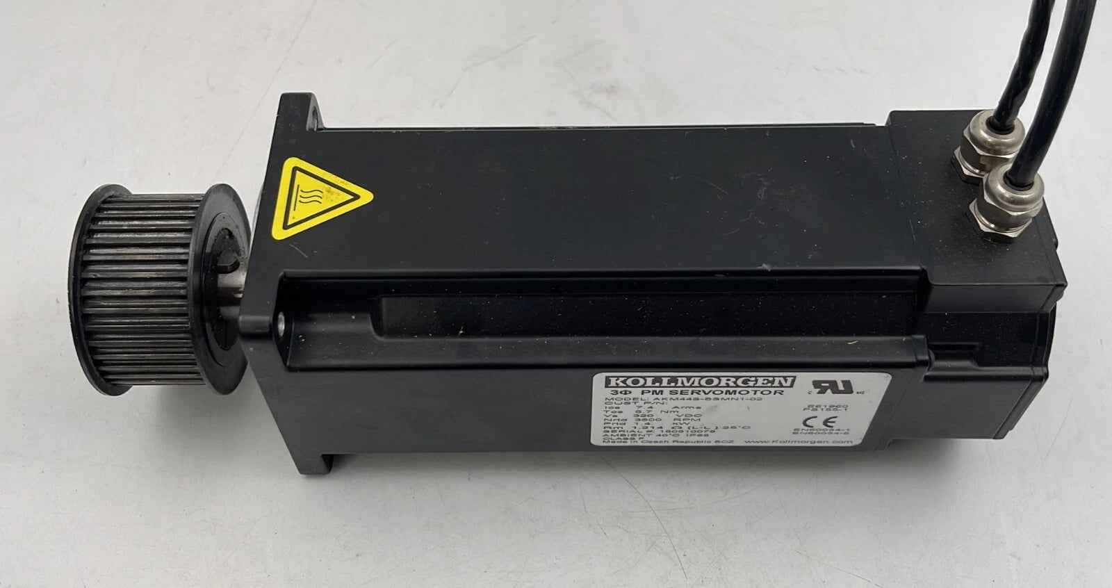 Kollmorgen AKM44S-BSMN1-02 permanent magnet AC servo motor industrial motion control