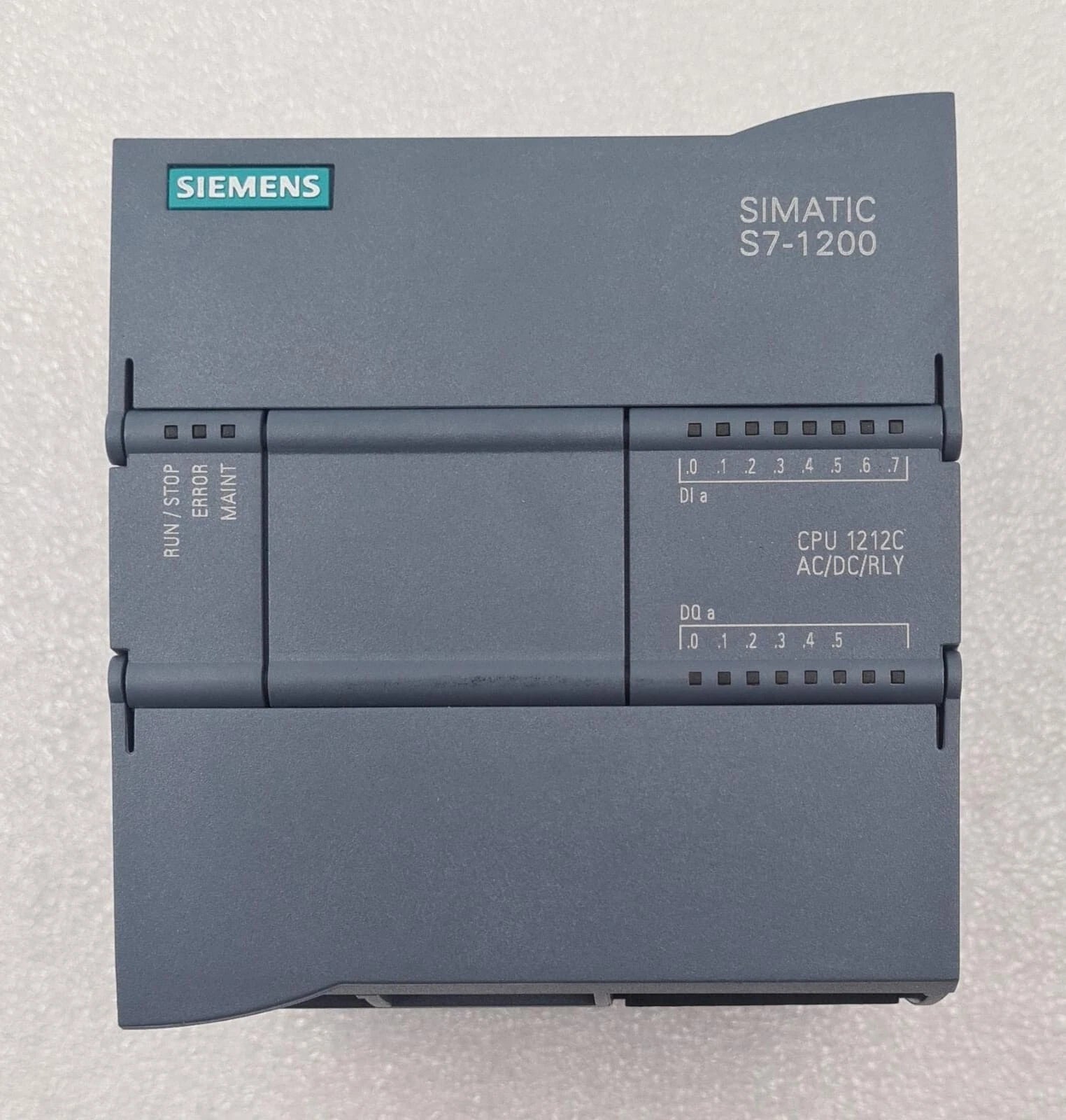 NEW - SIEMENS SIMATIC S7-1200 CPU 1212C AC/DC/RLY 6ES7 212-1BE31-0XB0 Module