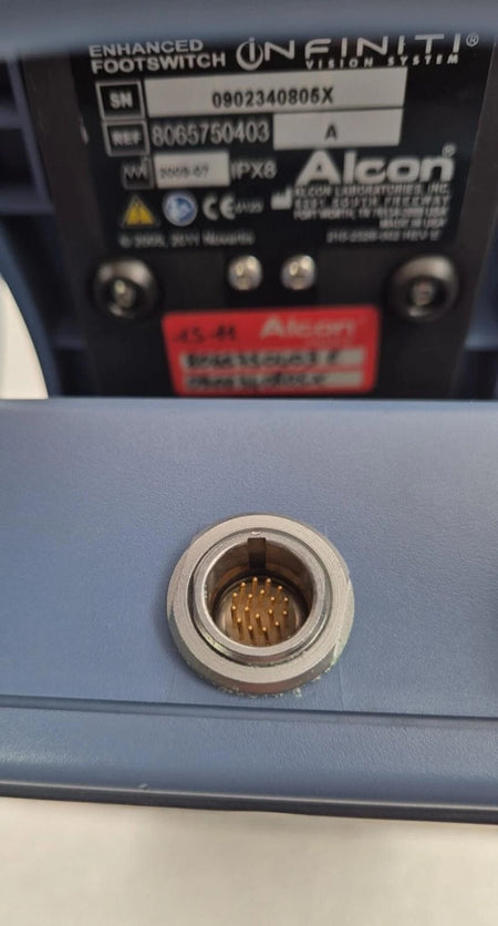 Alcon INFINITI 8065750403 A enhanced surgical footswitch pedal