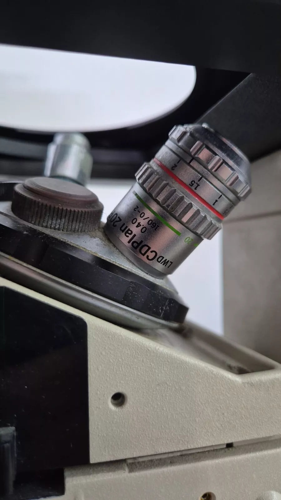 Olympus Optical IMT-2 Microscope Inverted Phase 220/240V w/ Objectives **AS-IS**