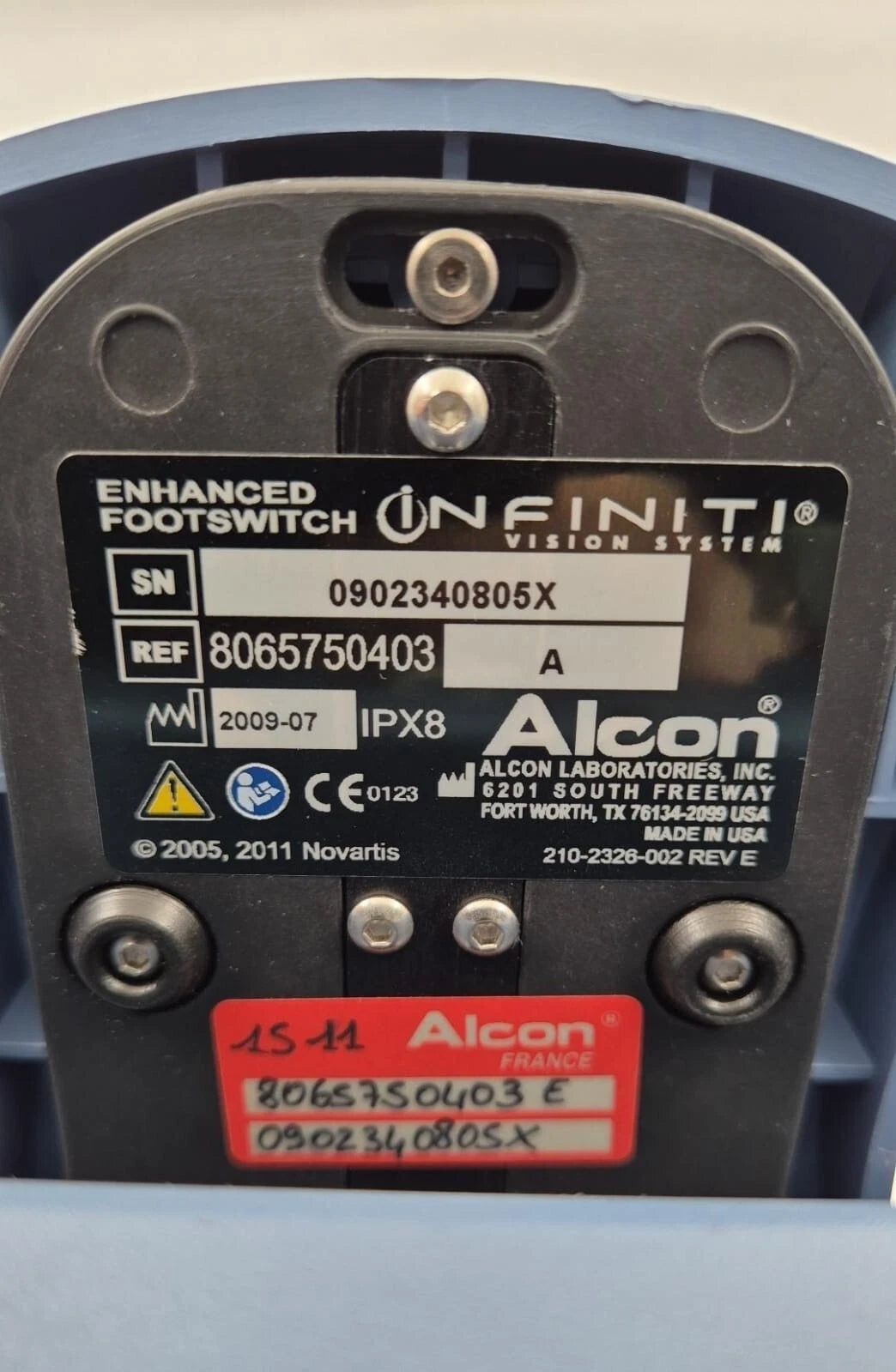 Alcon INFINITI 8065750403 A enhanced surgical footswitch pedal