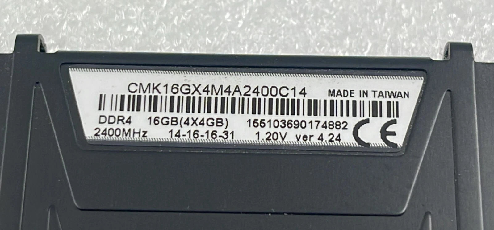 [LOT 4] Corsair Vengeance LPX 16GB 2400MHz DDR4 CMK16GX4M4A2400C14 Memory RAM