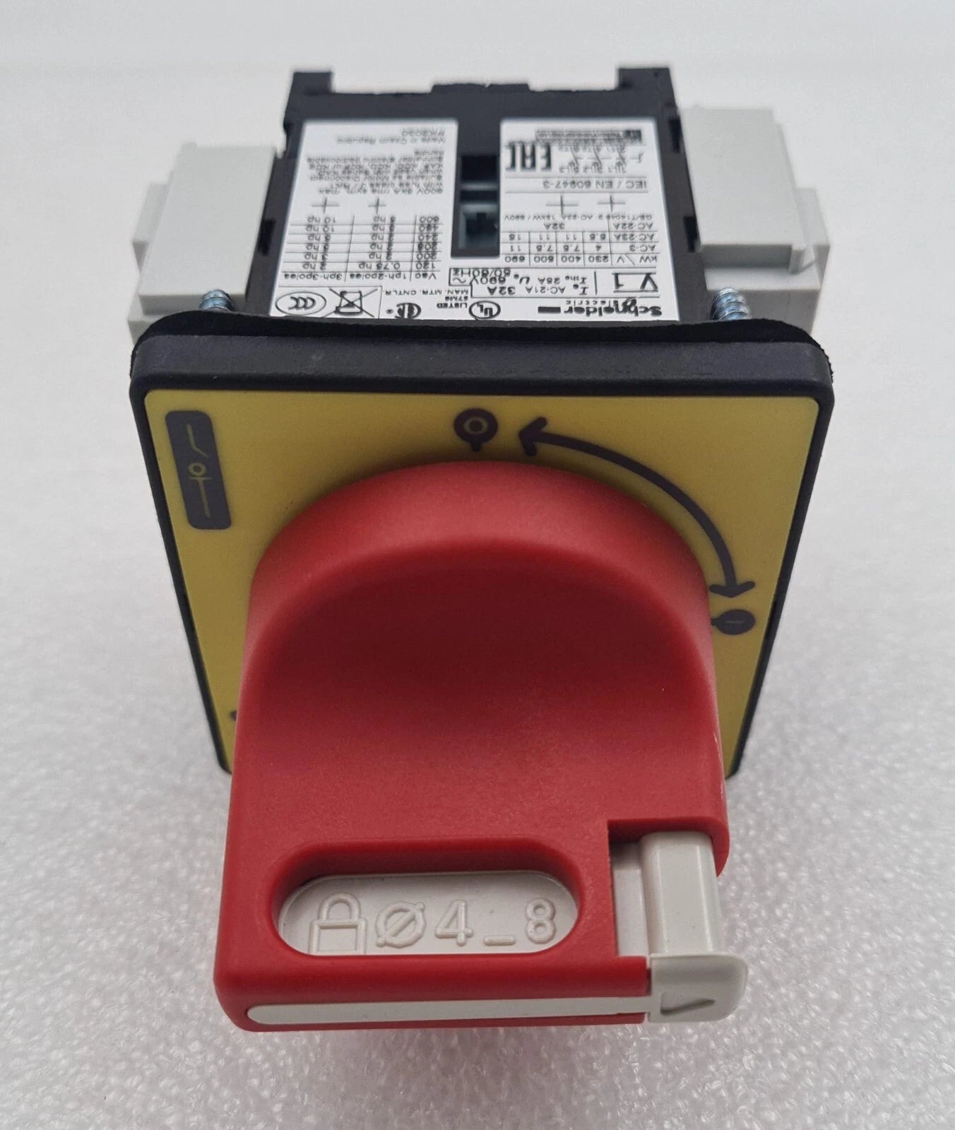 Schneider Electric V1 IEC / EN 60947-3 Main Emergency On Off Switch 32A W/ VZ 11