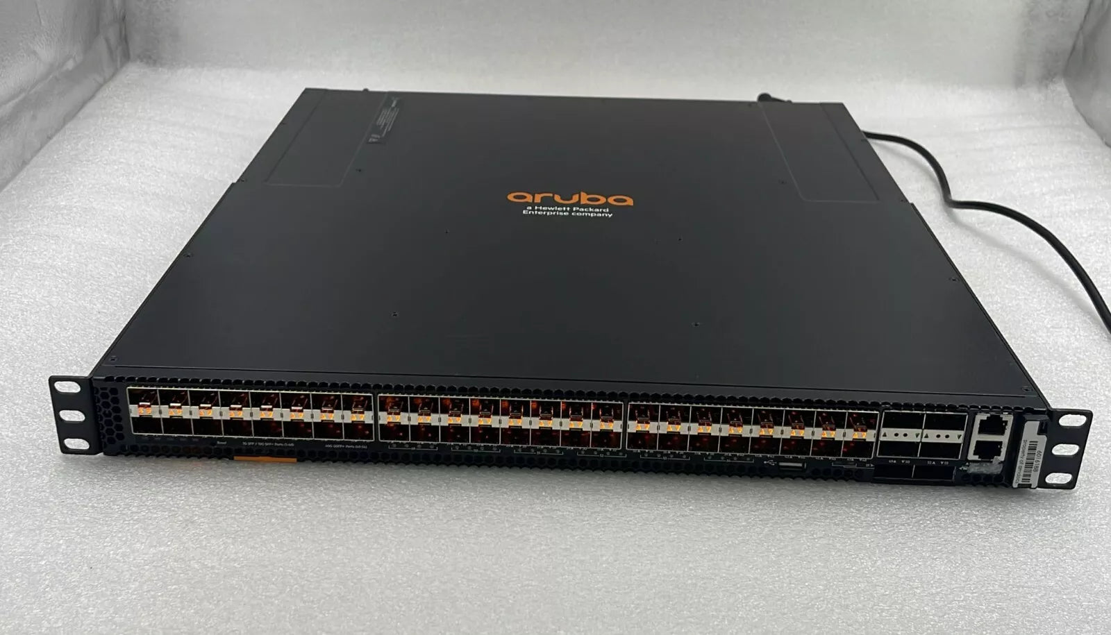 HPE Aruba 8320 JL479A 48Port 40G QSFP+ Networking High Performance Switch Bundle