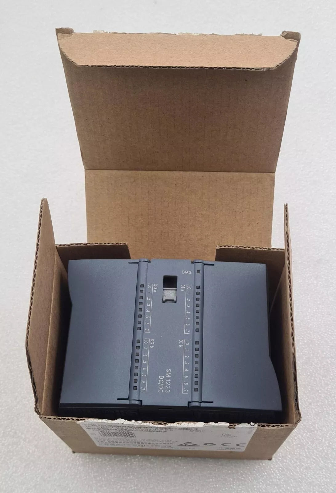 NEW- Siemens SIMATIC S7-1200 SM 1223 DC/DC 6ES7 223-1BL32-0XB0 DIGITAL I/O 24VDC