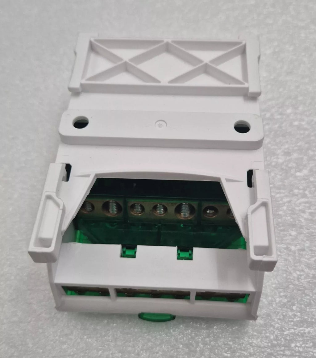 Schneider LGY410028 Distribution Block Linergy DS 4P 100A 28 Holes 054208