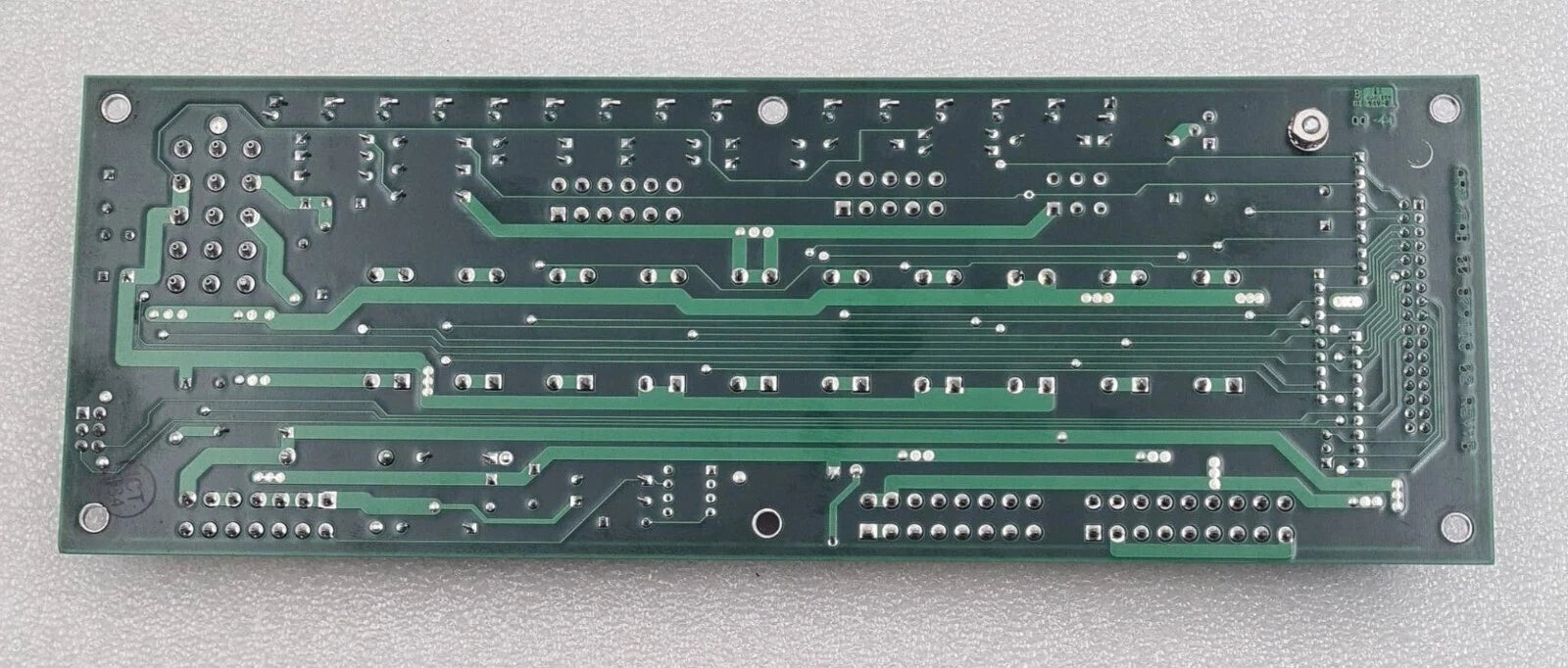 GE DC DISTRIBUTION 00-879119-01 (B) PCB Board