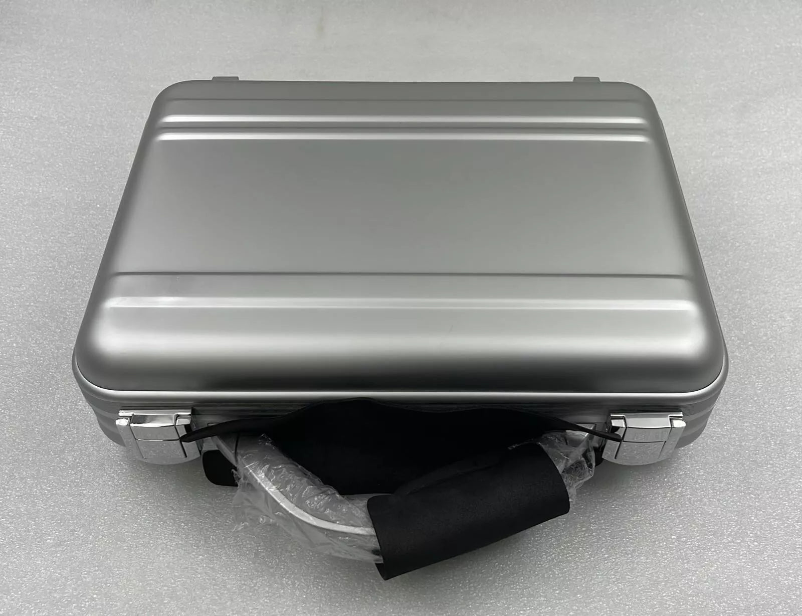 InMode Factory Case Hard Plastic Shock Padded Silver Case