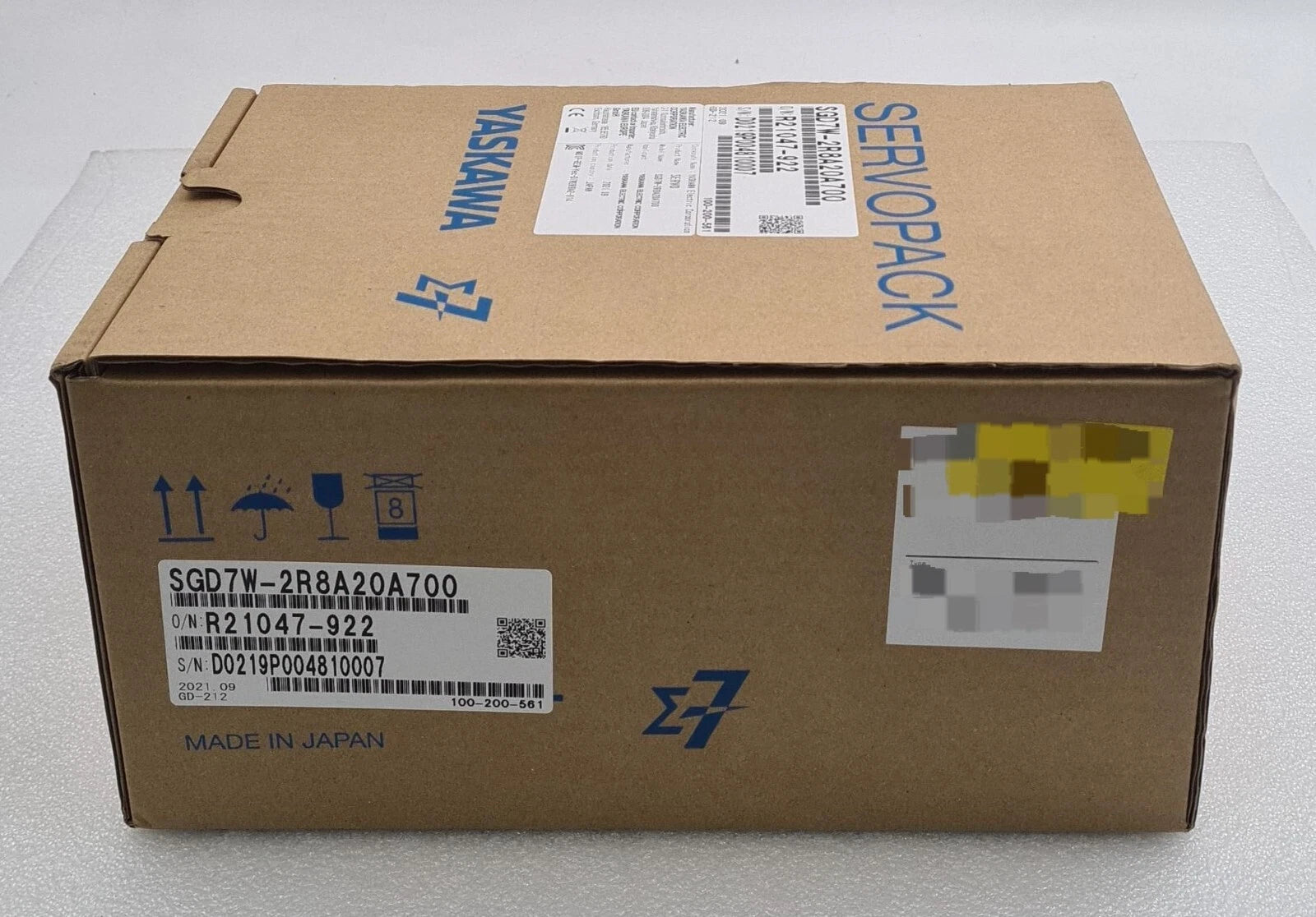 NEW - YASKAWA SERVOPACK SERVO SGD7W-2R8A20A 700 Servo Driver 200V