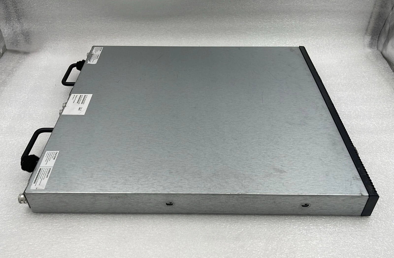 HP StorageWorks VLS9000 8GB FC Switch BW409-63001 20-Port HSTNM-N031