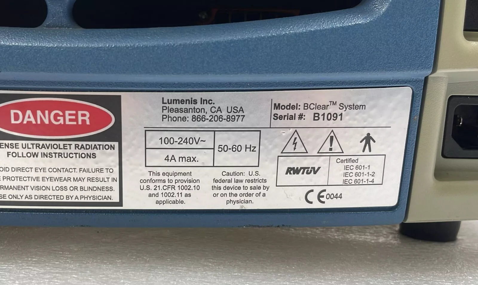 Lumenis BClear System UV Phototherapy Light IPL **AS IS