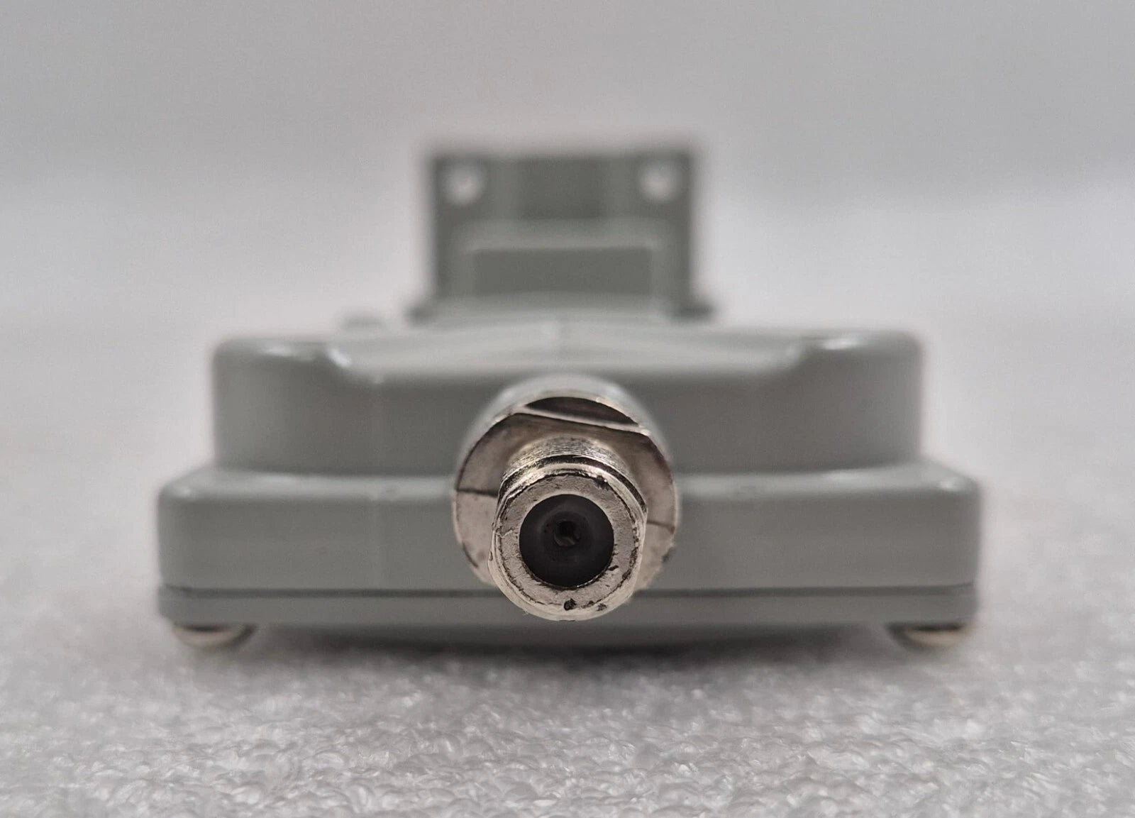 **NEW** ZINWELL ZK-PE1G1 LNB KU BAND Freq 10.95-11.70 GHz