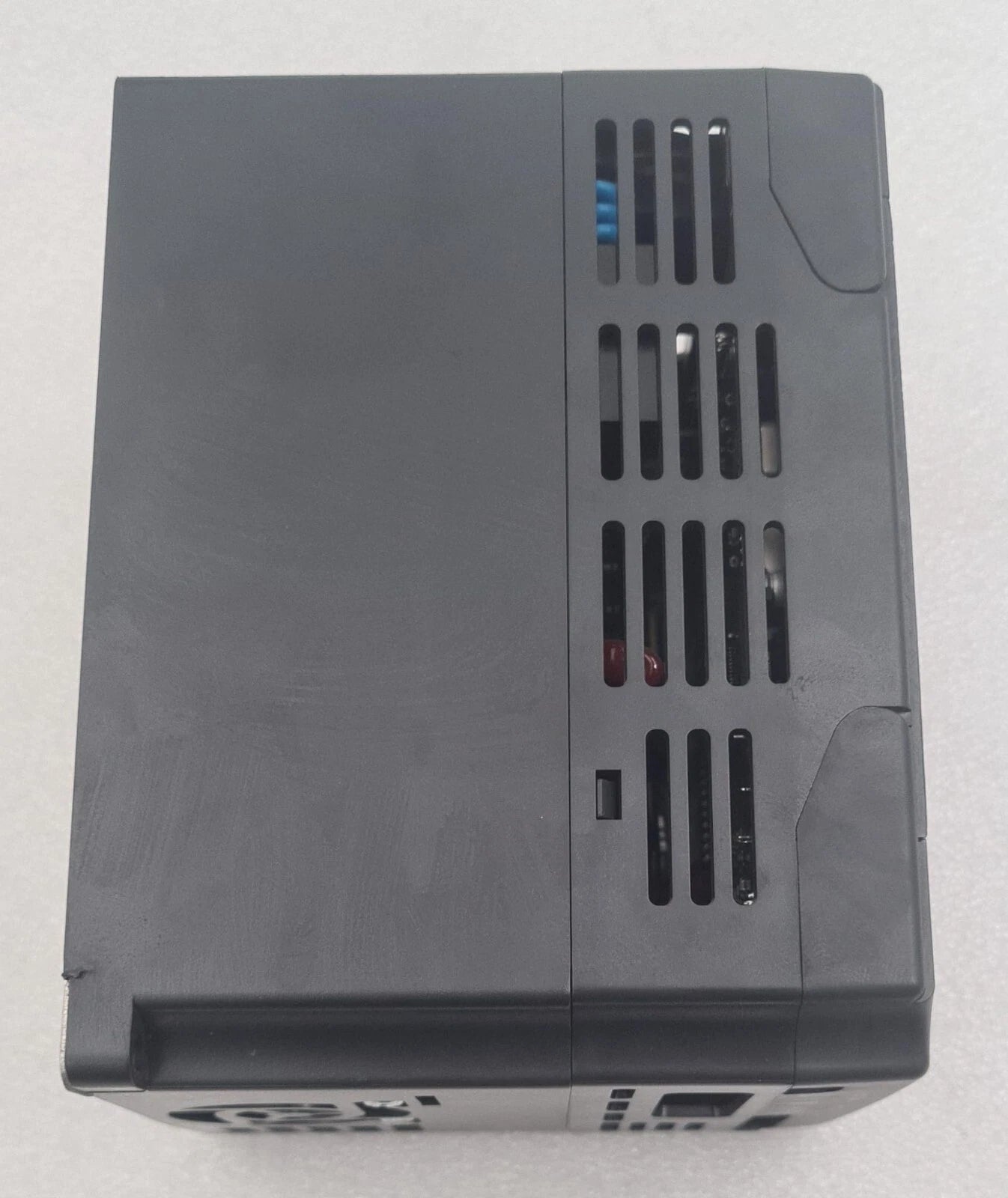 SAJ 8000B series Inverter 8000B-4TR75GB 0.75KW / 380V