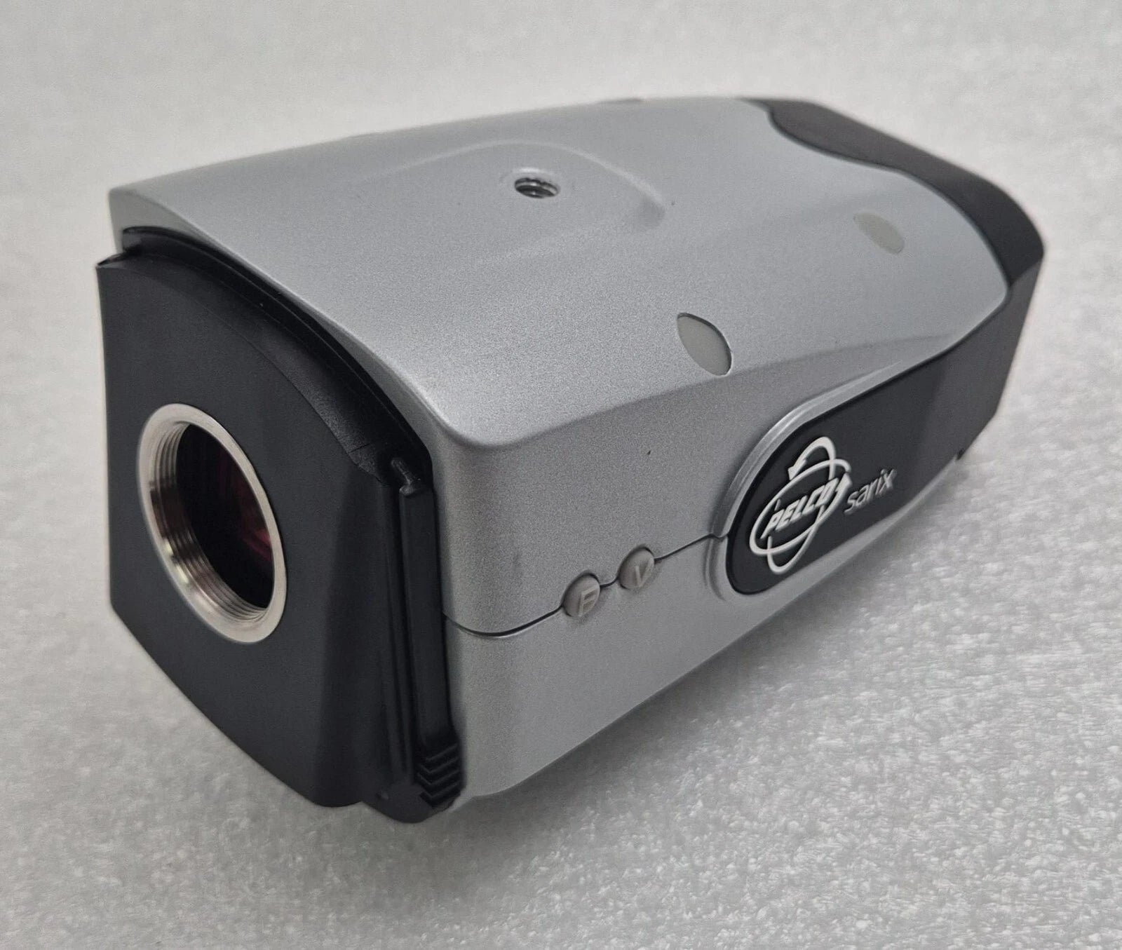 PELCO Sarix IXE10DN Network Surveillance CCTV Camera 1.3 Mega Pixel