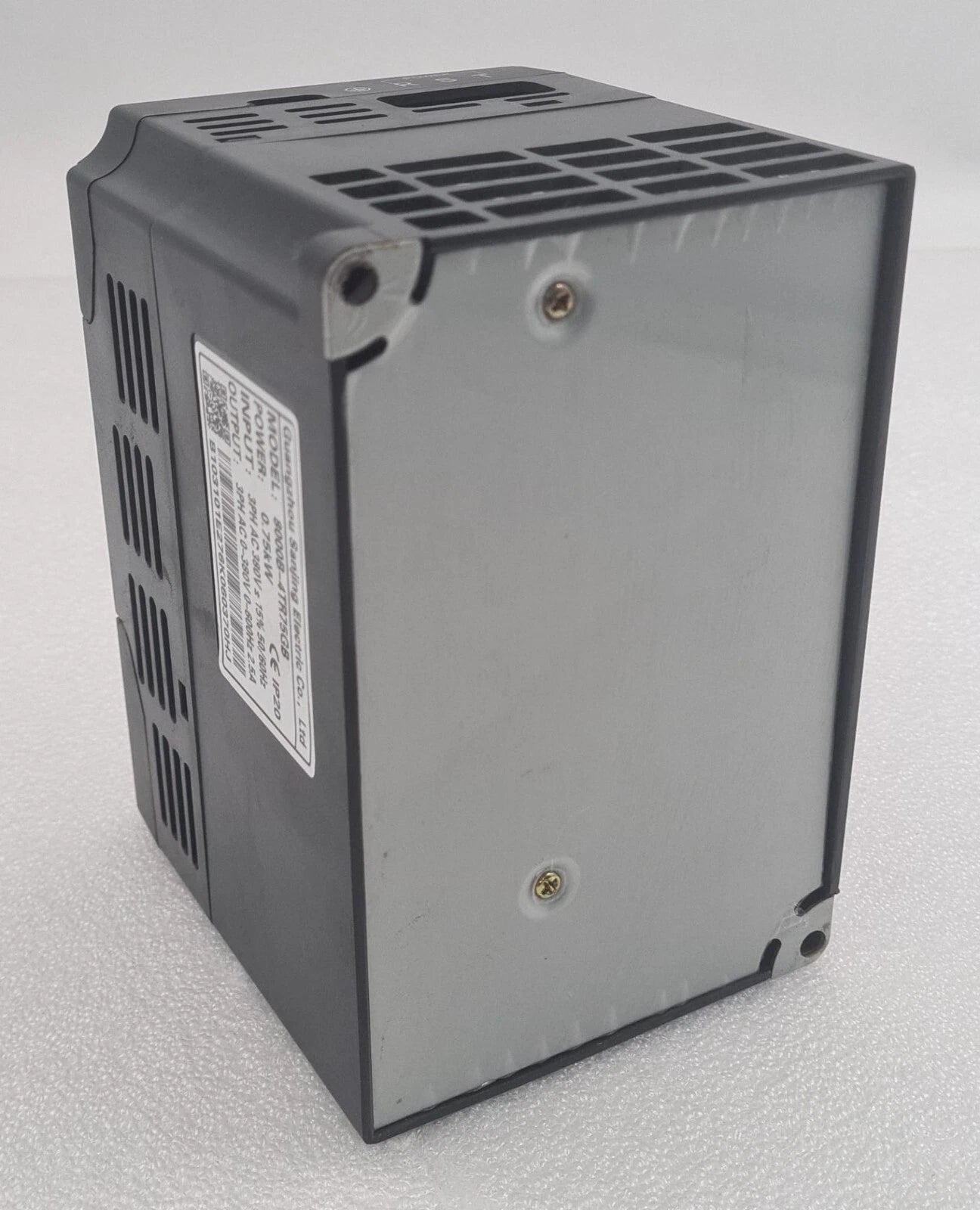 SAJ 8000B series Inverter 8000B-4TR75GB 0.75KW / 380V