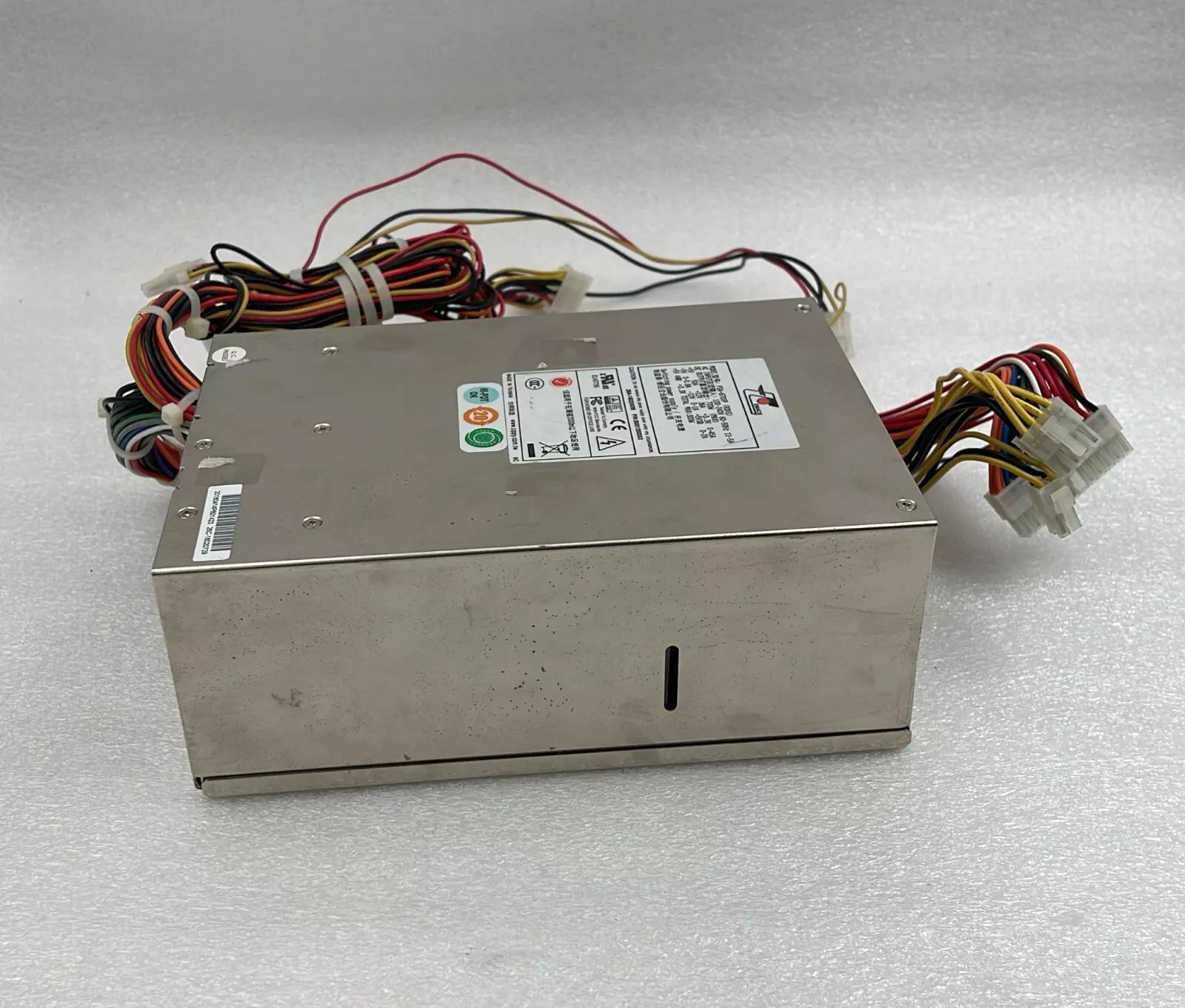 Zippy Emacs PSA-6700P Power Supply Module 700W B001200002