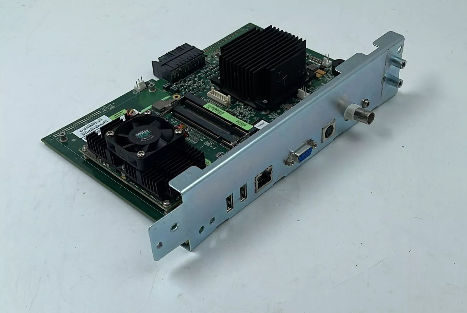 Kontron 801-138 771-119-D0 embedded industrial control board with heatsink and I/O ports