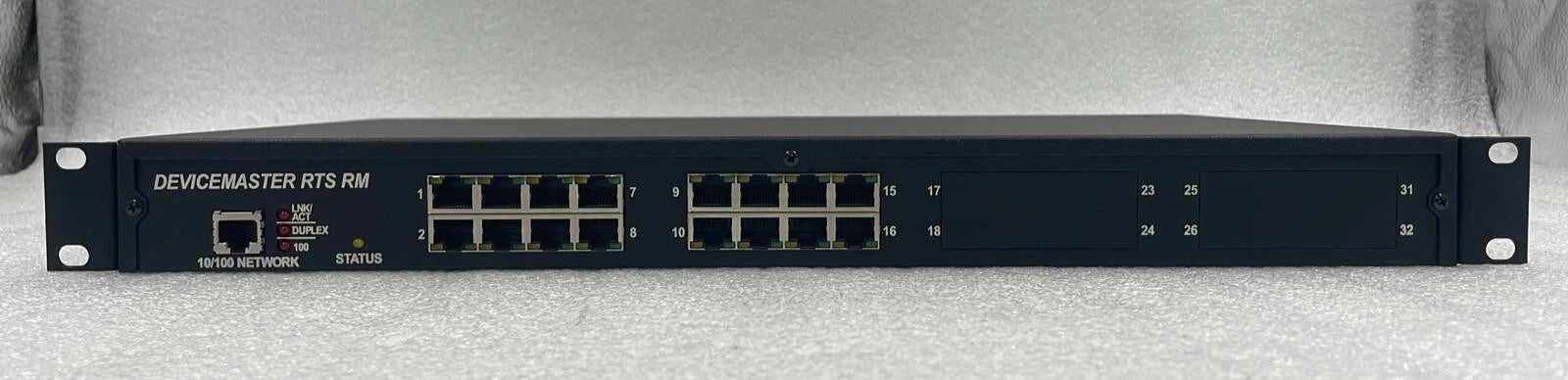 COMTROL DEVICEMASTER RTS RM 16RM RJ45 1E 3000190 Ethernet Server
