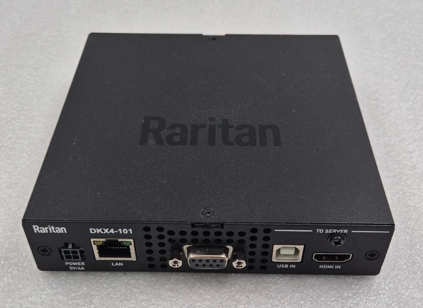 Raritan Dominion DKX4-101 (V. 2B) Ultra High Performance 4K KVM Over IP Switch