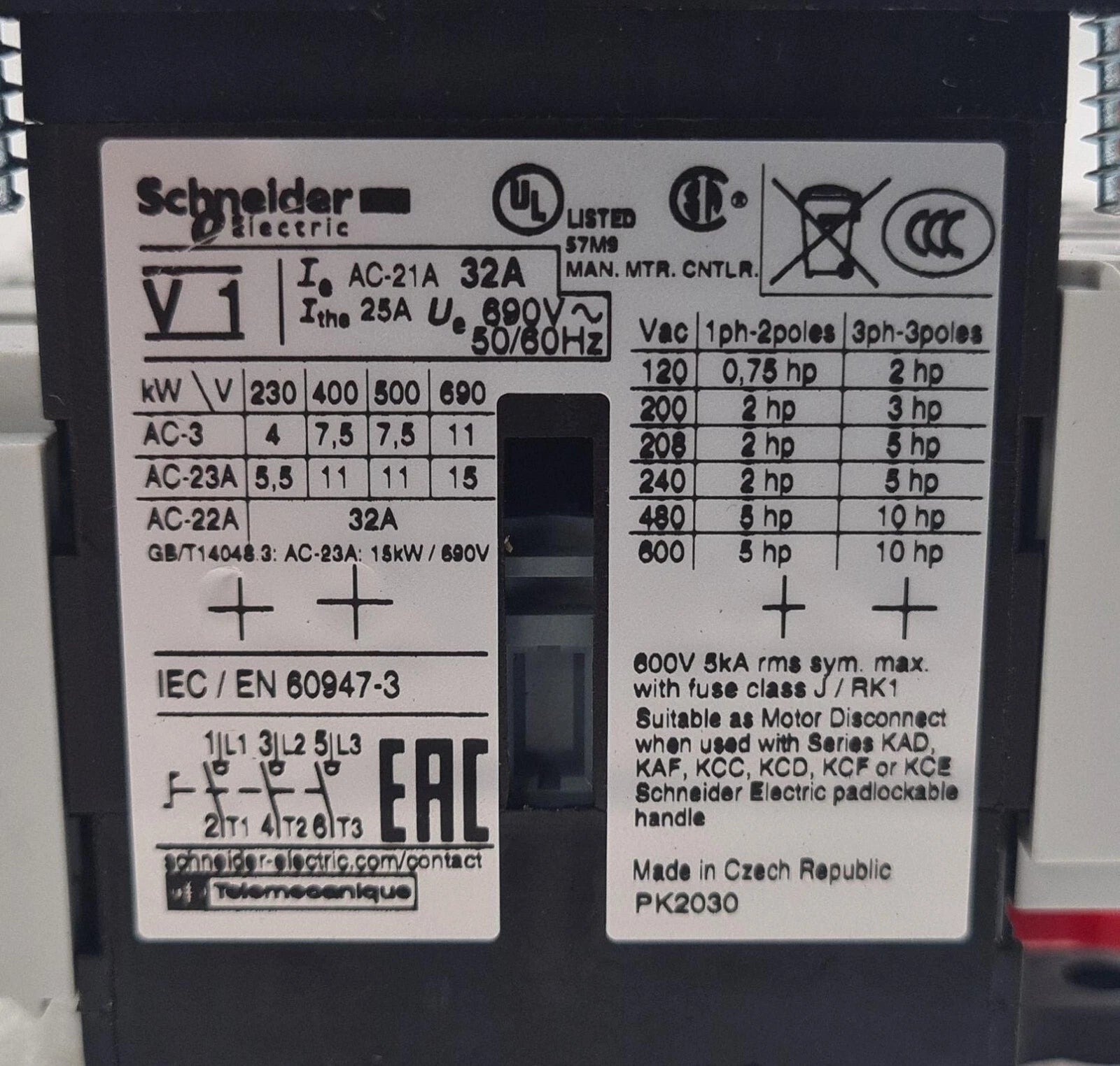 Schneider Electric V1 IEC / EN 60947-3 Main Emergency On Off Switch 32A W/ VZ 11
