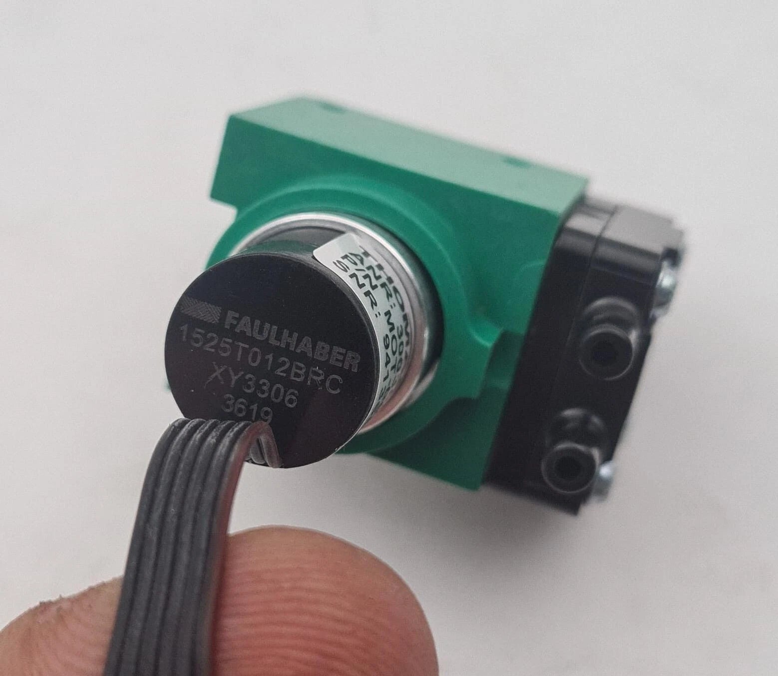Thomas 3003 Series 30030533 MOT-00009 miniature diaphragm pump 4V compact diaphragm pump assembly