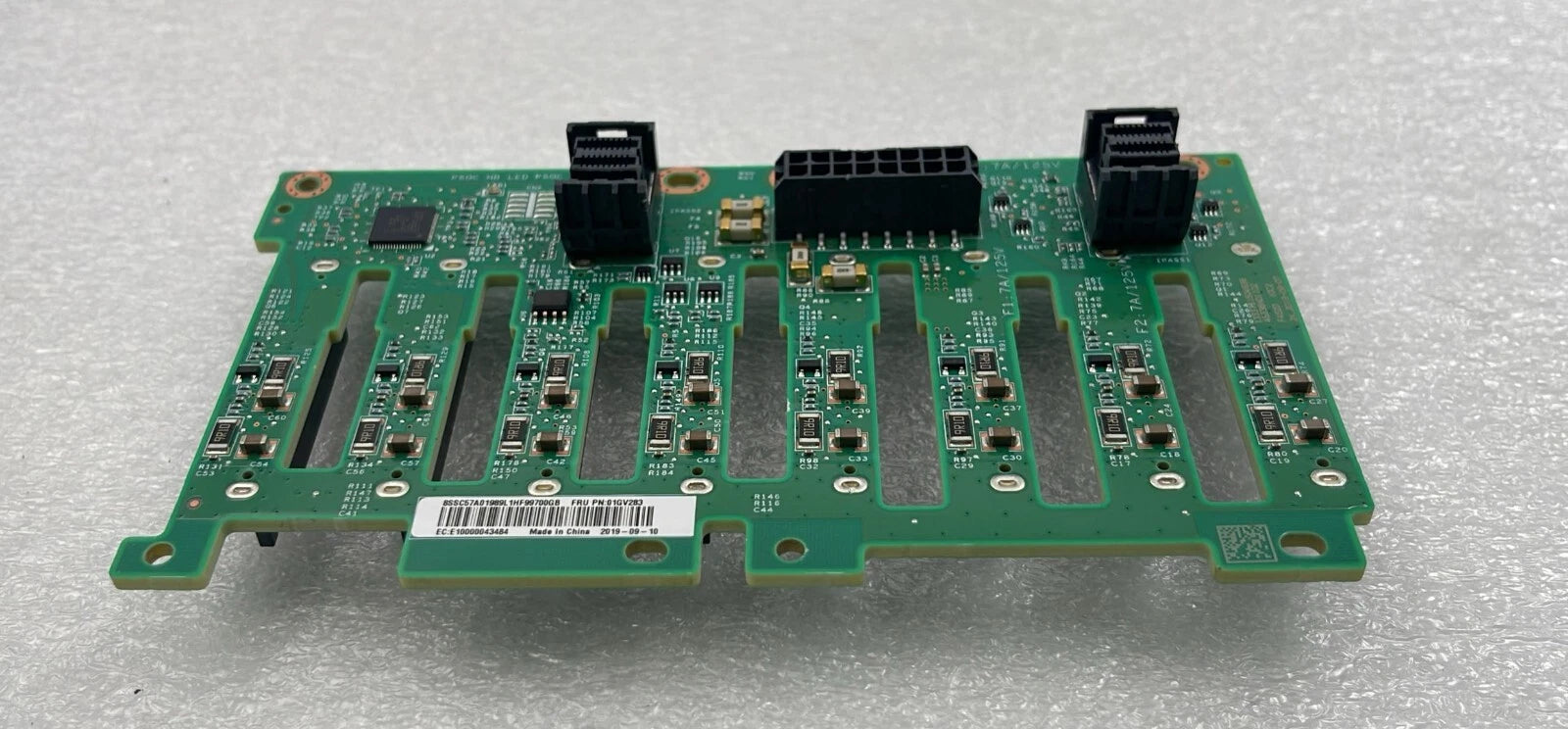 [LOT 2 PCS] Lenovo 01GV283 8X2.5 HS SAS/SATA Drives Backplane