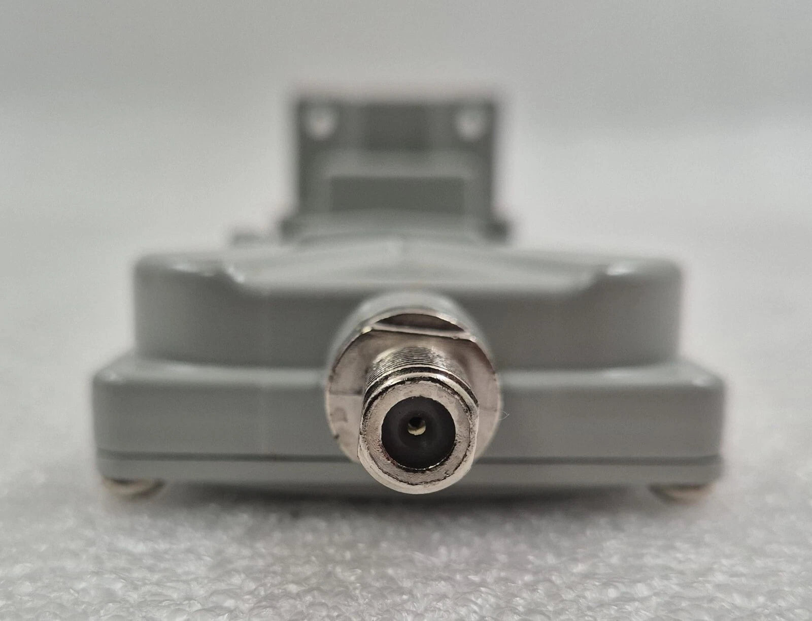 **NEW** ZINWELL ZK-PF1G1 LNB KU BAND Freq 11.70-12.20 GHz