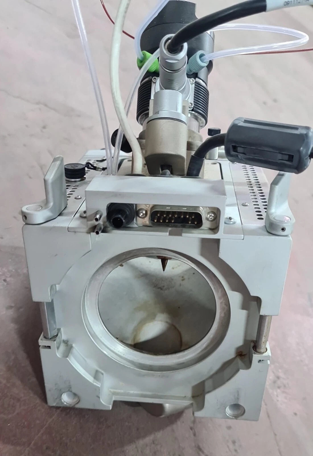 Thermo Fisher SCIENTIFIC TSQ Series QUANTUM ACCESS MAX Mass Spectrometer System