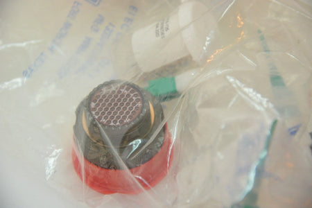 Lot of 7 Amphenol D38999/26WE35PA MIL-DTL-38999 circular connectors
